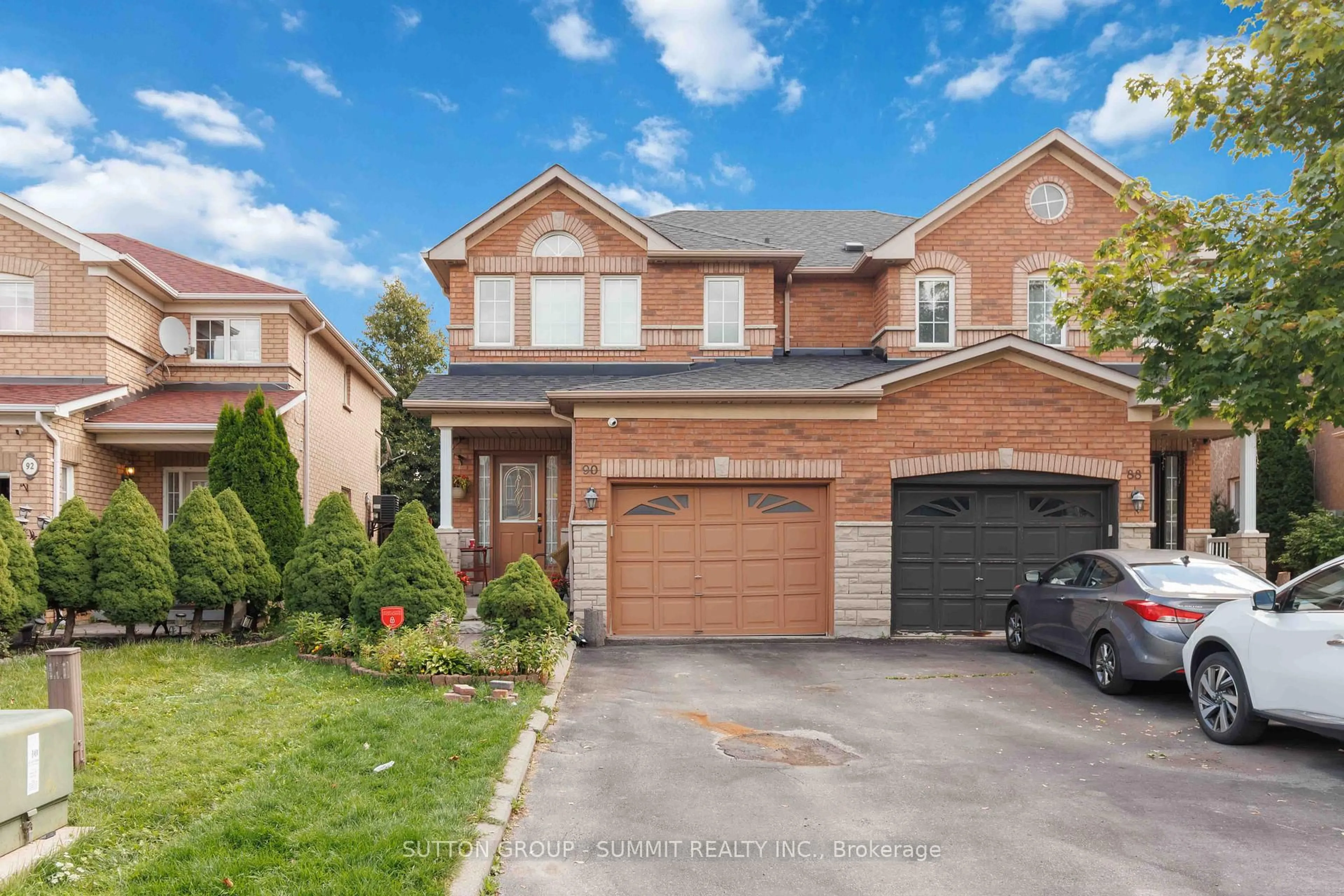 Home with brick exterior material, street for 90 Twin Pine, Brampton Ontario L7A 1M8