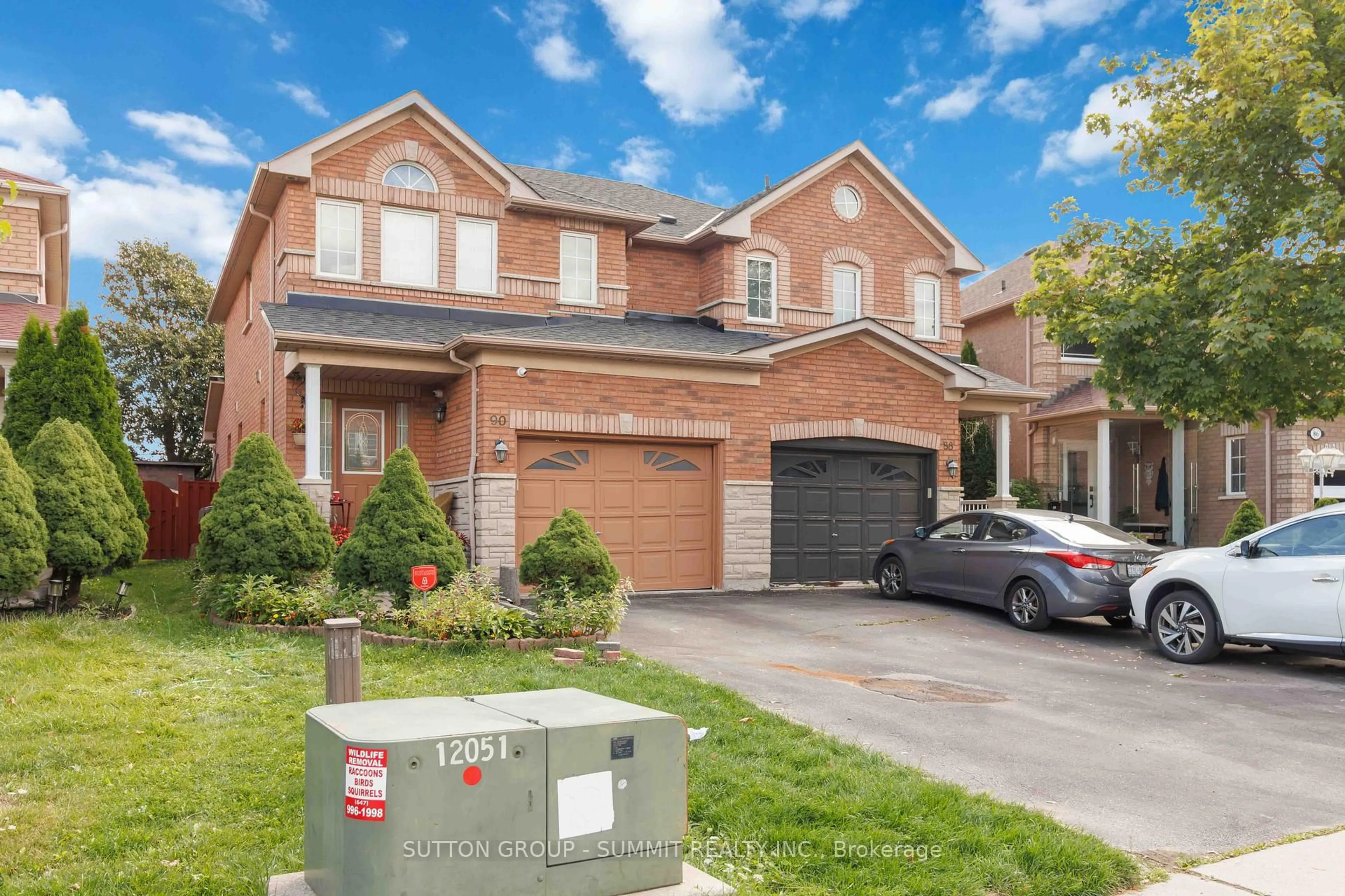Home with brick exterior material, street for 90 Twin Pine, Brampton Ontario L7A 1M8