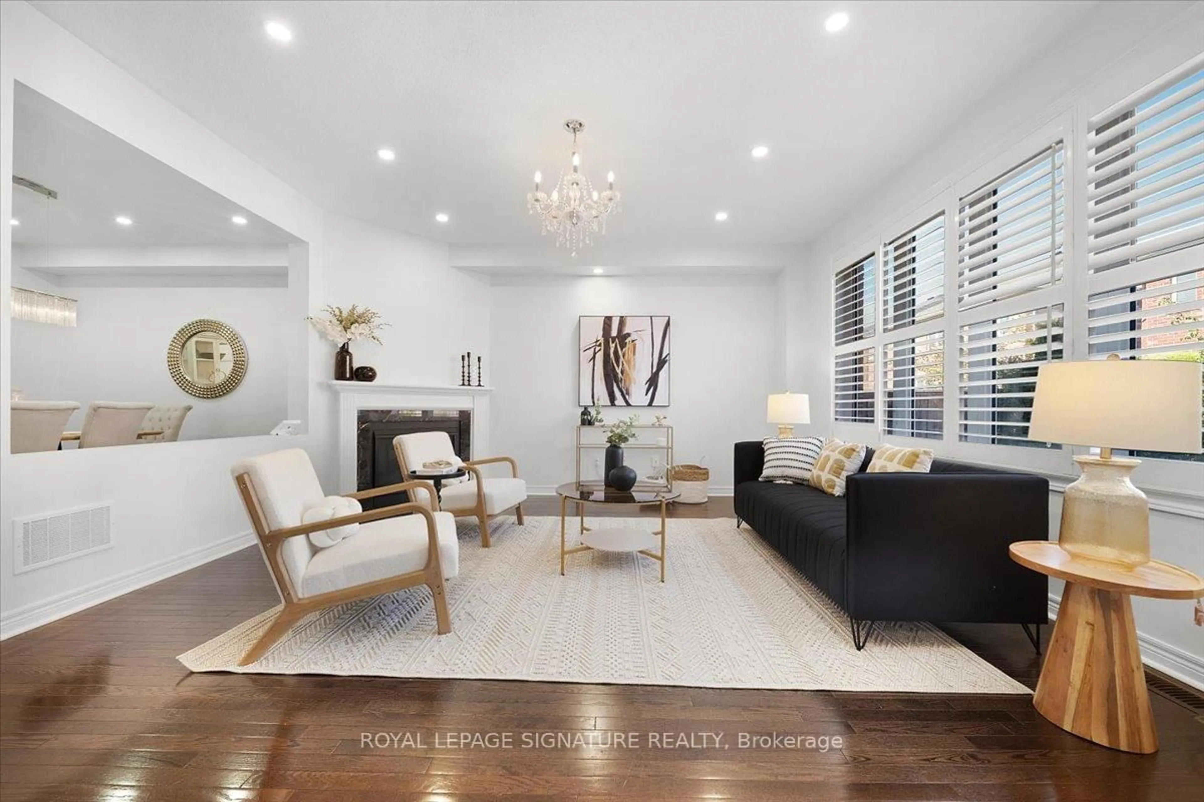 Living room with furniture, unknown for 482 Cedric Terr, Milton Ontario L9T 8P8
