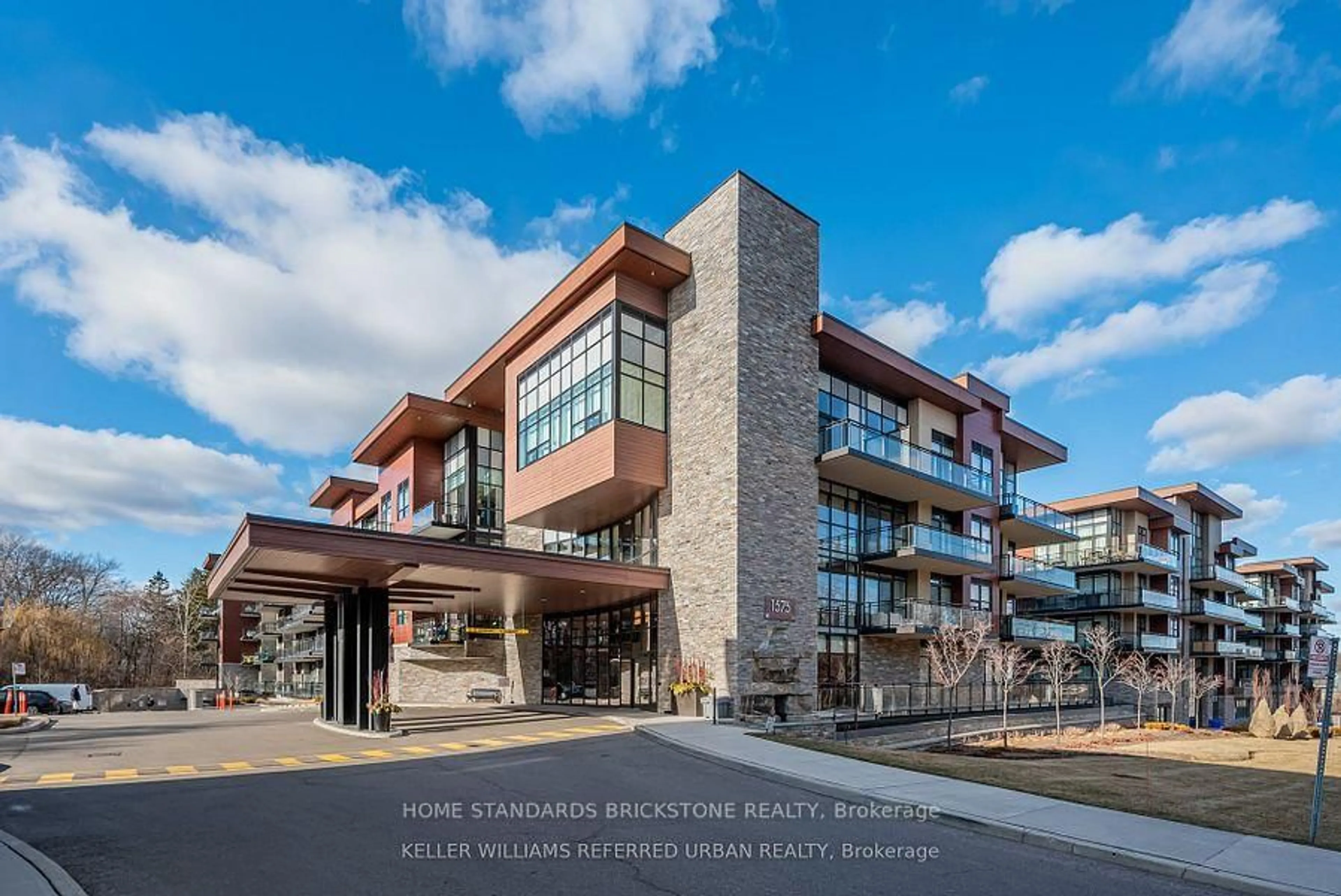 Unknown for 1575 Lakeshore Rd #432, Mississauga Ontario L5J 0B1
