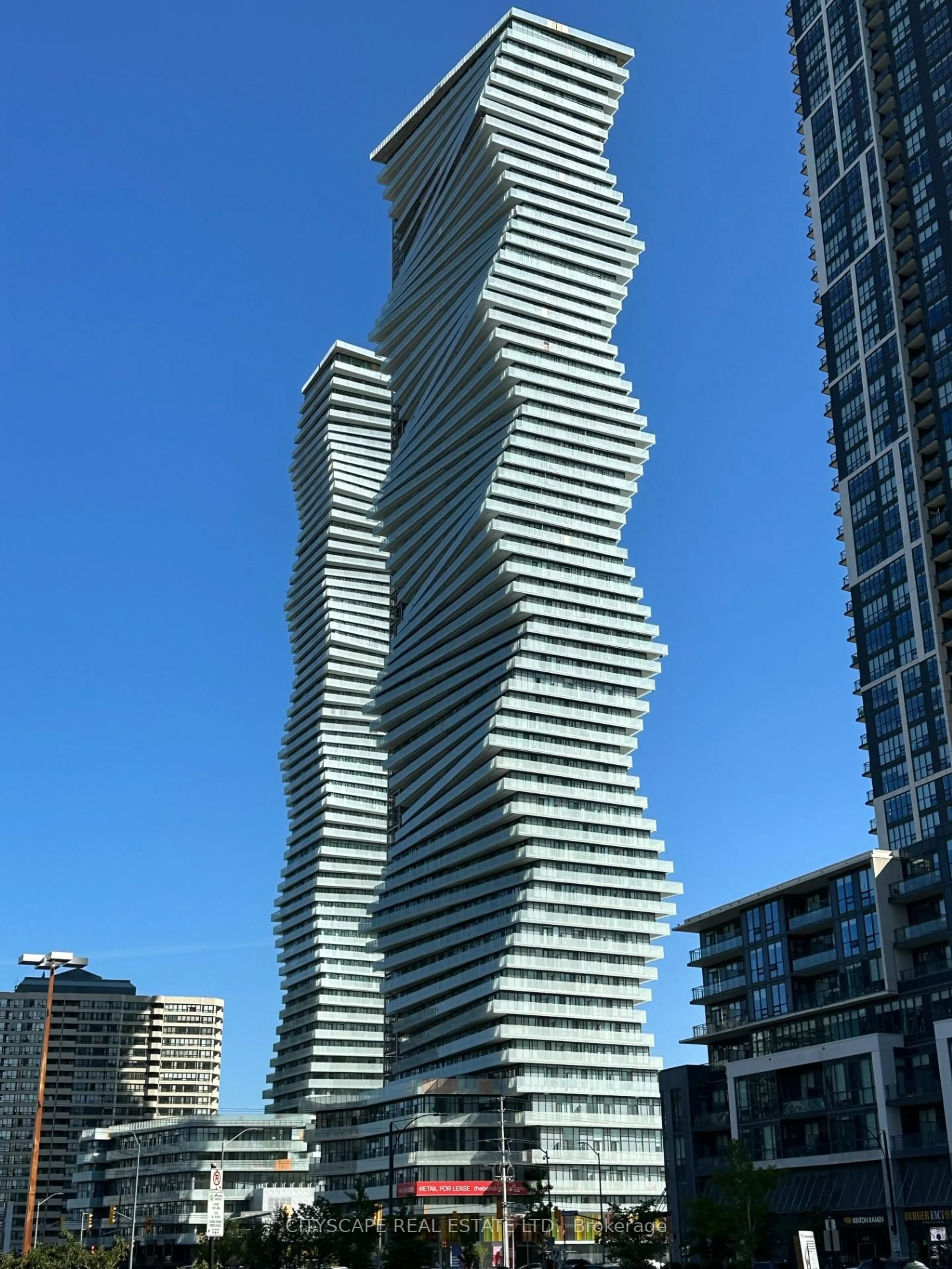 Unknown for 3900 Confederation Pkwy #2403, Mississauga Ontario L5B 0M3