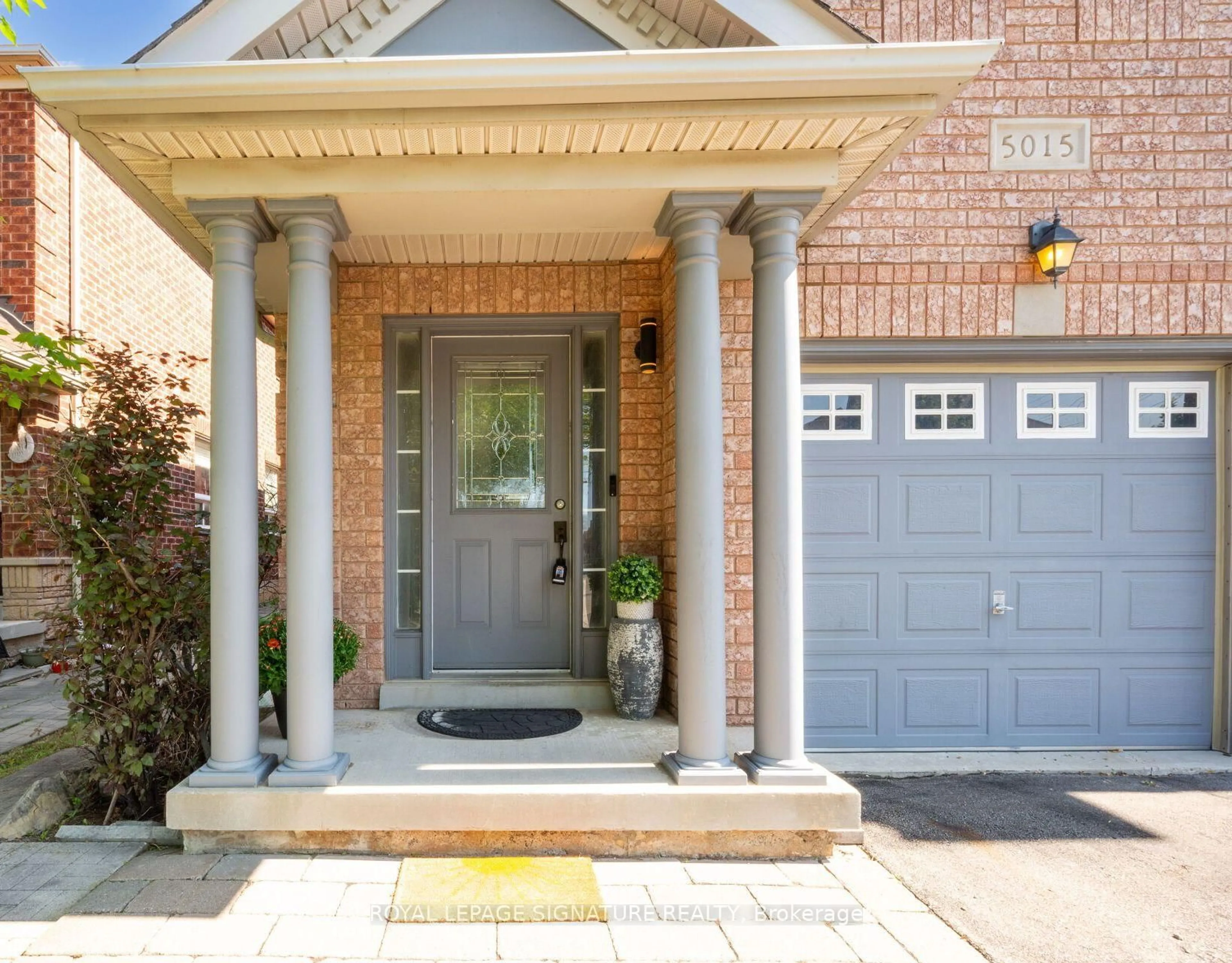 Home with brick exterior material, street for 5015 Dubonet Dr, Mississauga Ontario L5M 7W8