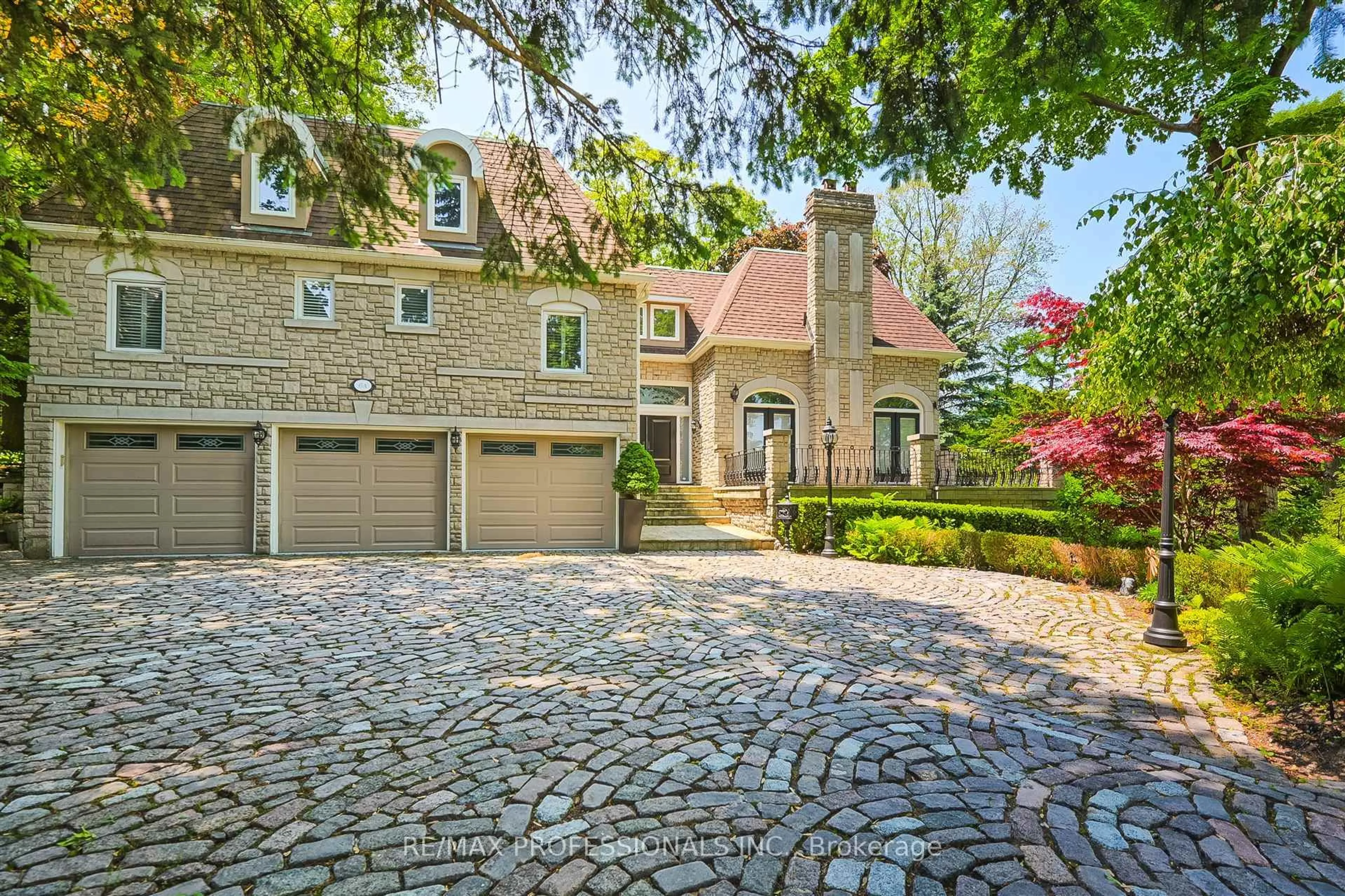 Home with brick exterior material, street for 6A Edenbrook Hill, Toronto Ontario M9A 3Z6