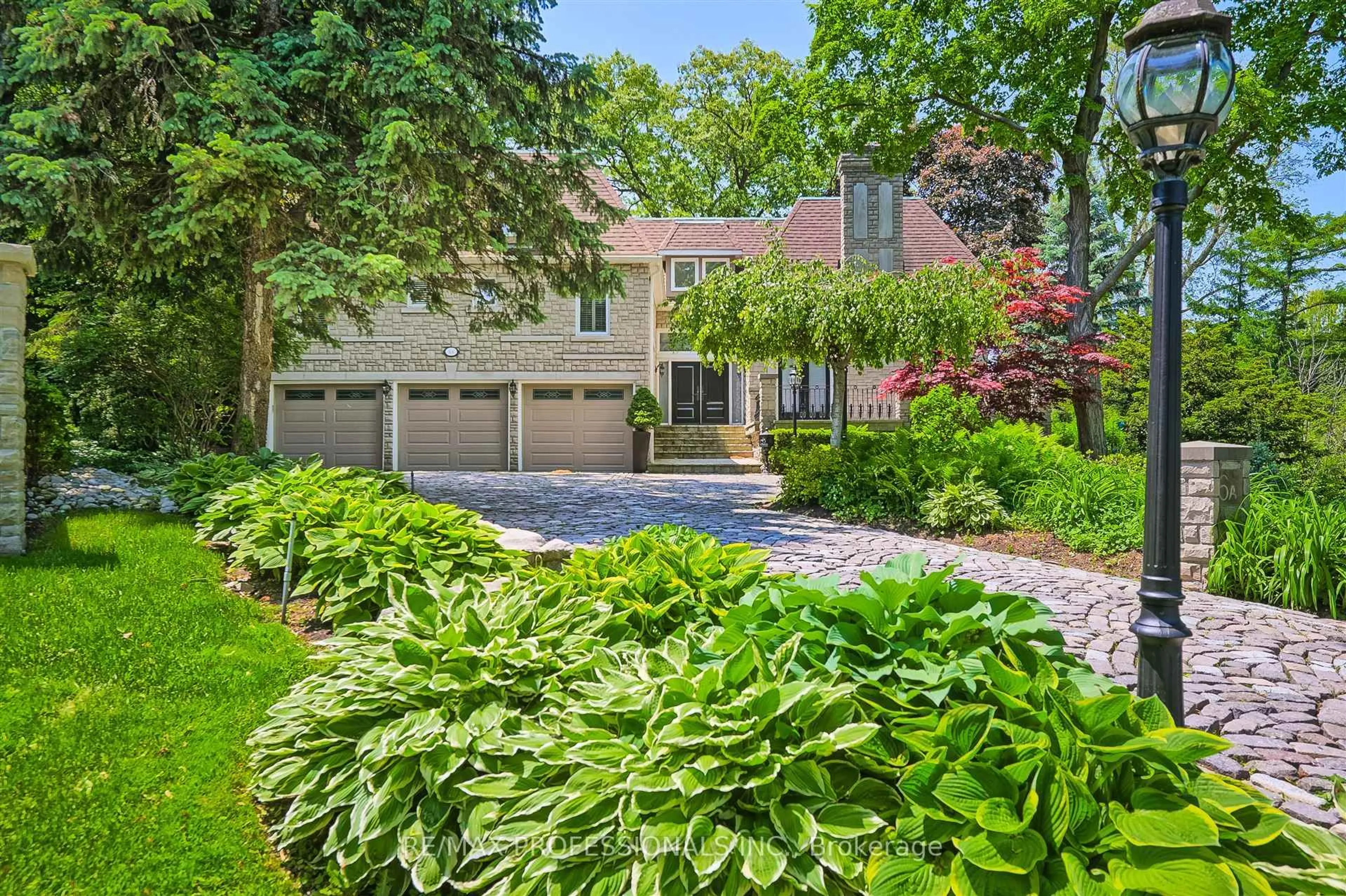 Home with brick exterior material, street for 6A Edenbrook Hill, Toronto Ontario M9A 3Z6