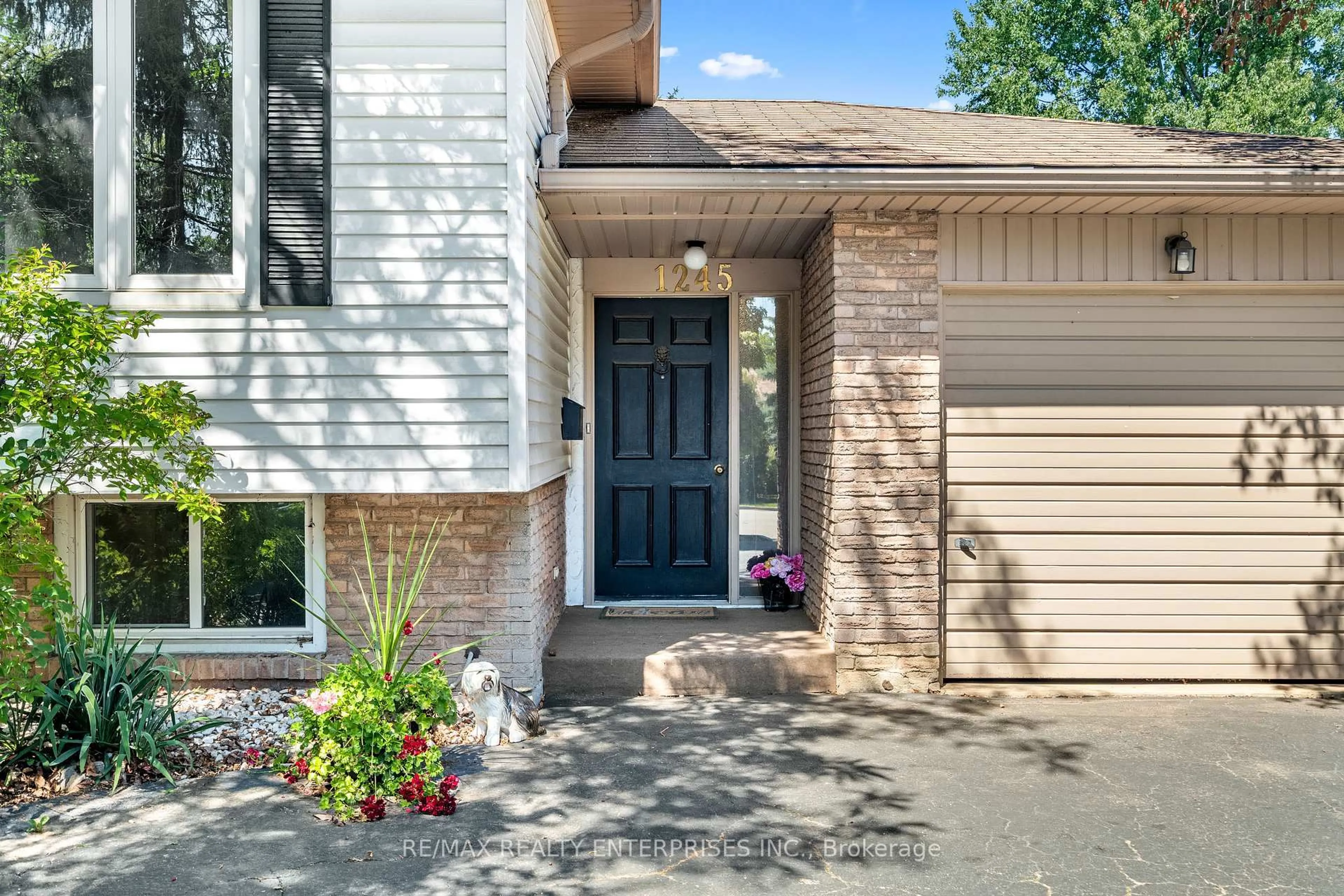 Unknown for 1245 Lakeview Dr, Oakville Ontario L6H 2M7