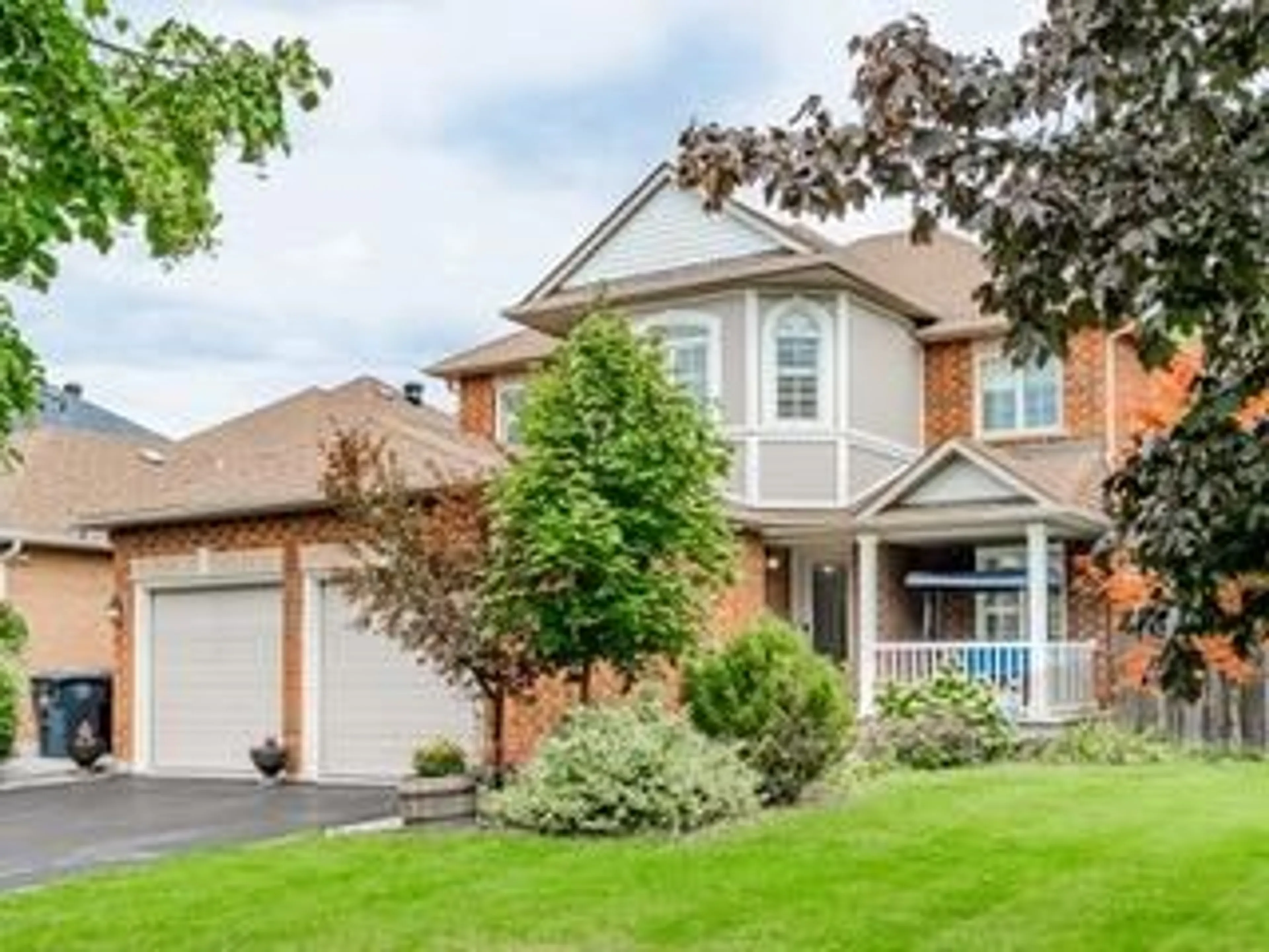 Home with brick exterior material, street for 5541 Bollington Dr, Mississauga Ontario L5V 2H3