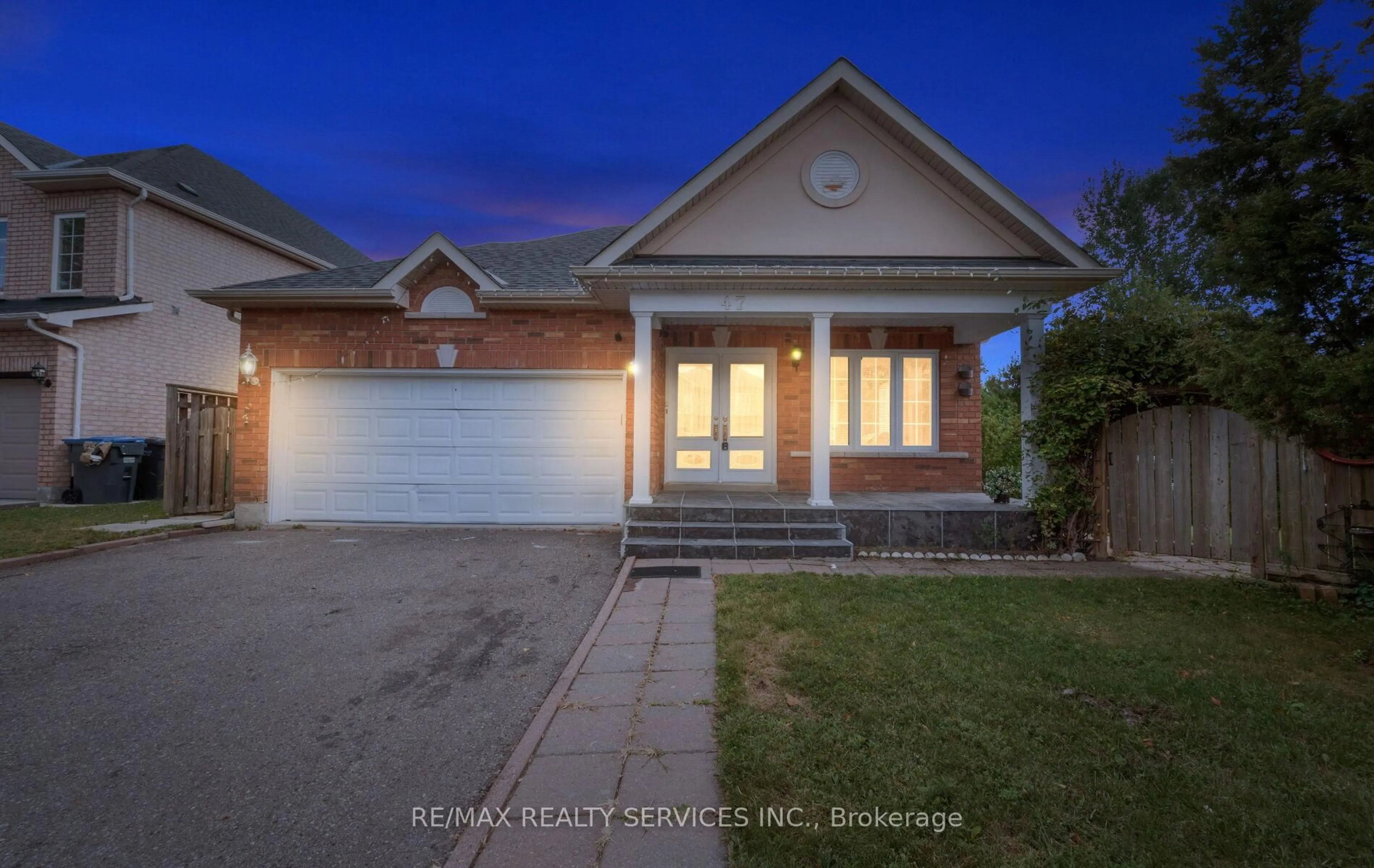 Home with brick exterior material, street for 47 Echoridge Dr, Brampton Ontario L7A 3K8