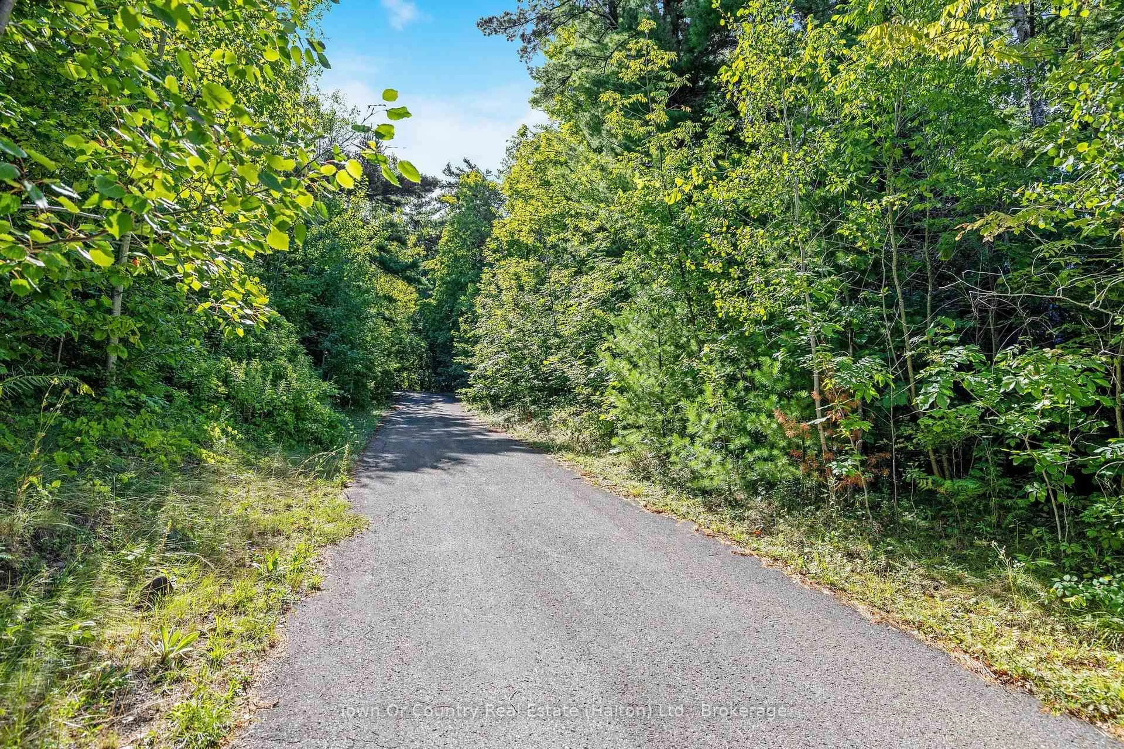 Unknown for 2380 Conservation Rd, Milton Ontario L0P 1B0