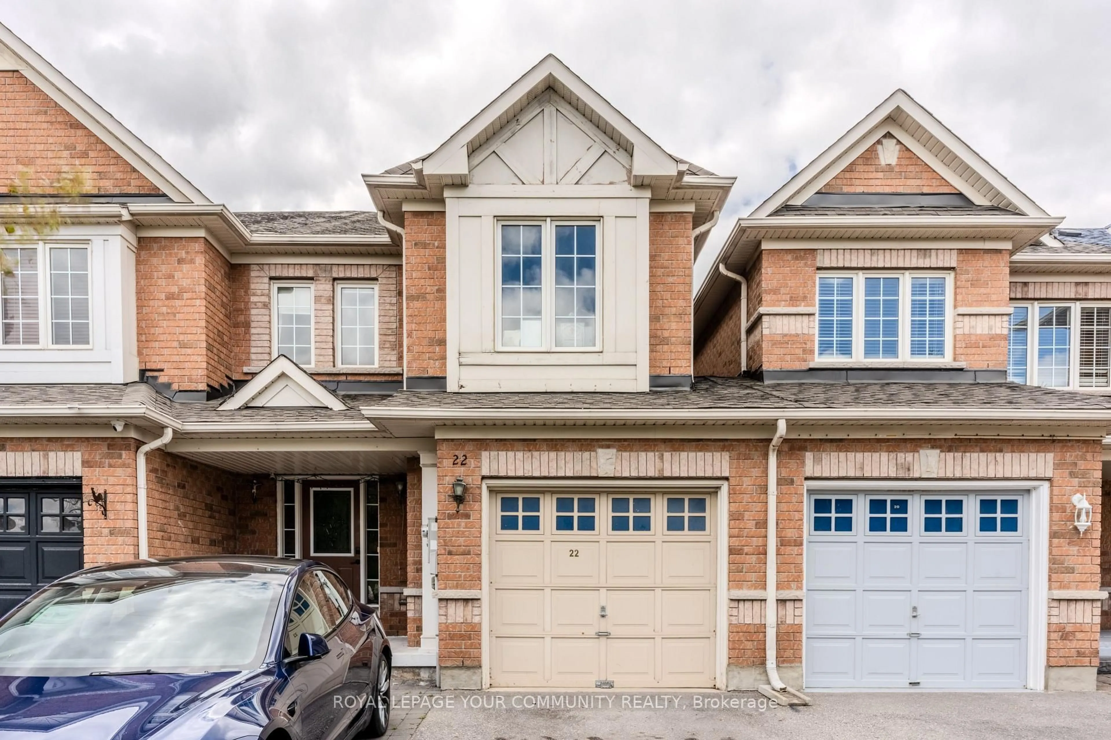 Home with brick exterior material, street for 22 Panama Pl, Brampton Ontario L6P 2G6