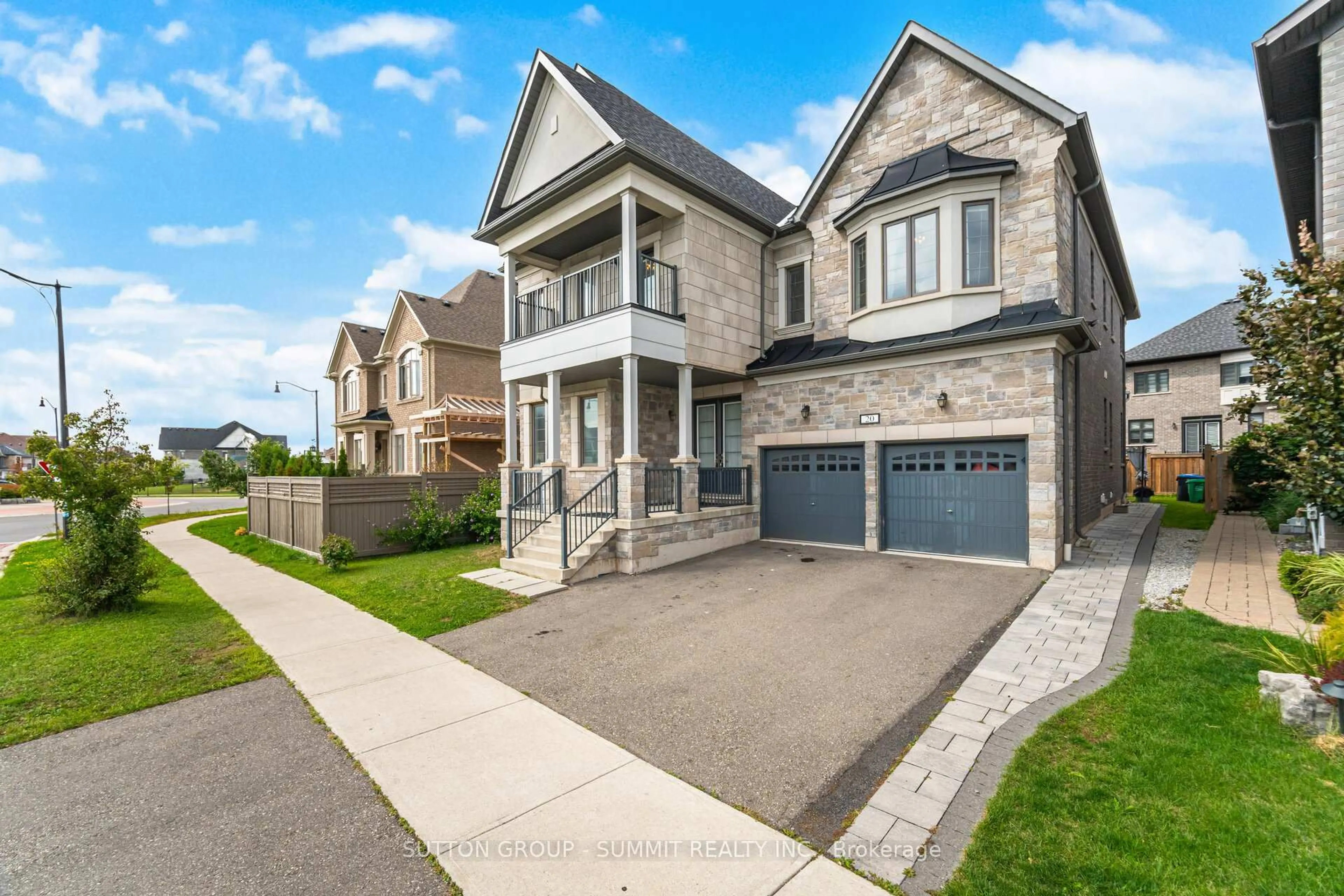 Home with brick exterior material, street for 20 Settlers Field Rd, Brampton Ontario L6X 5P2