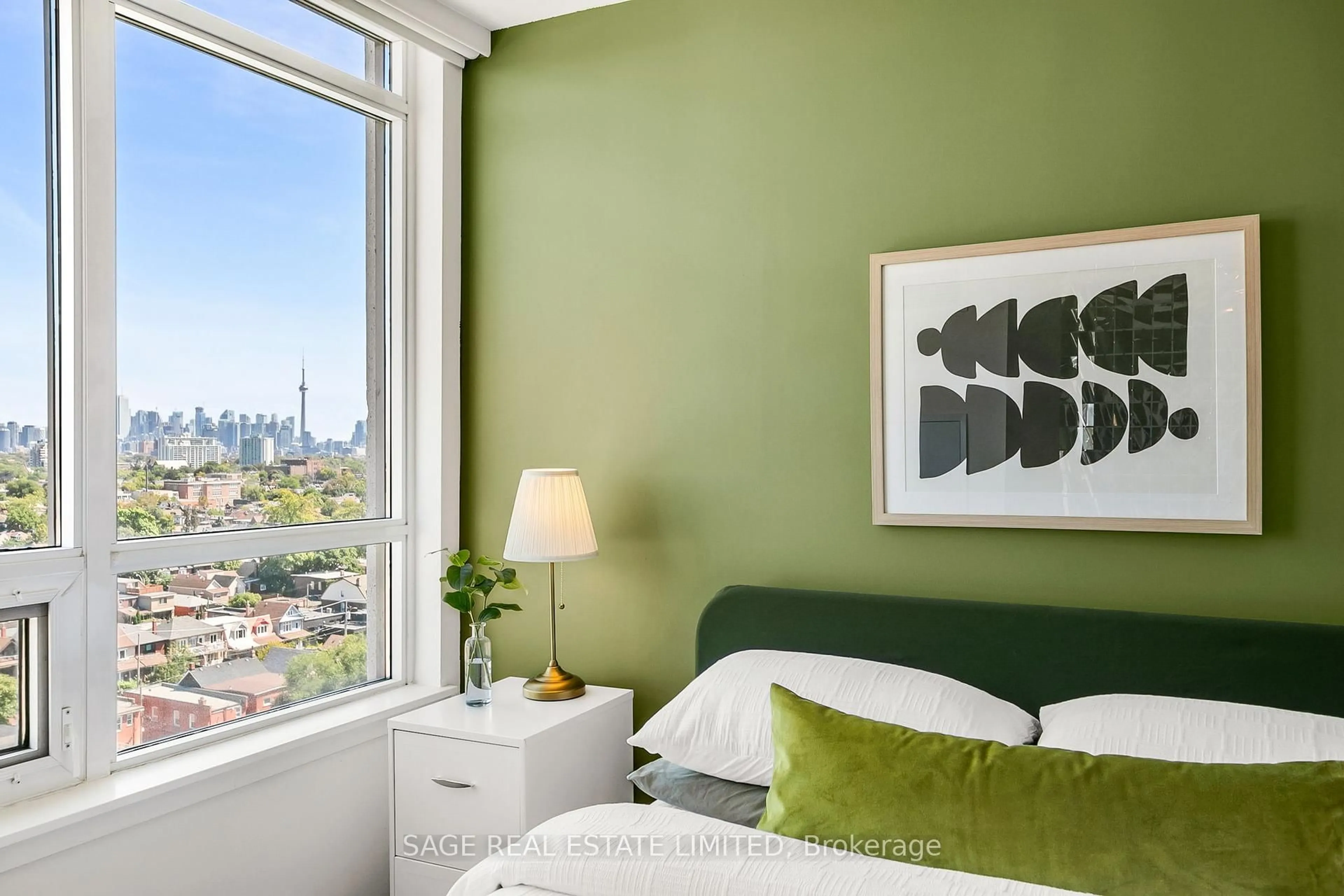 Bedroom with bed, unknown for 812 Lansdowne Ave #1304, Toronto Ontario M6H 4K5