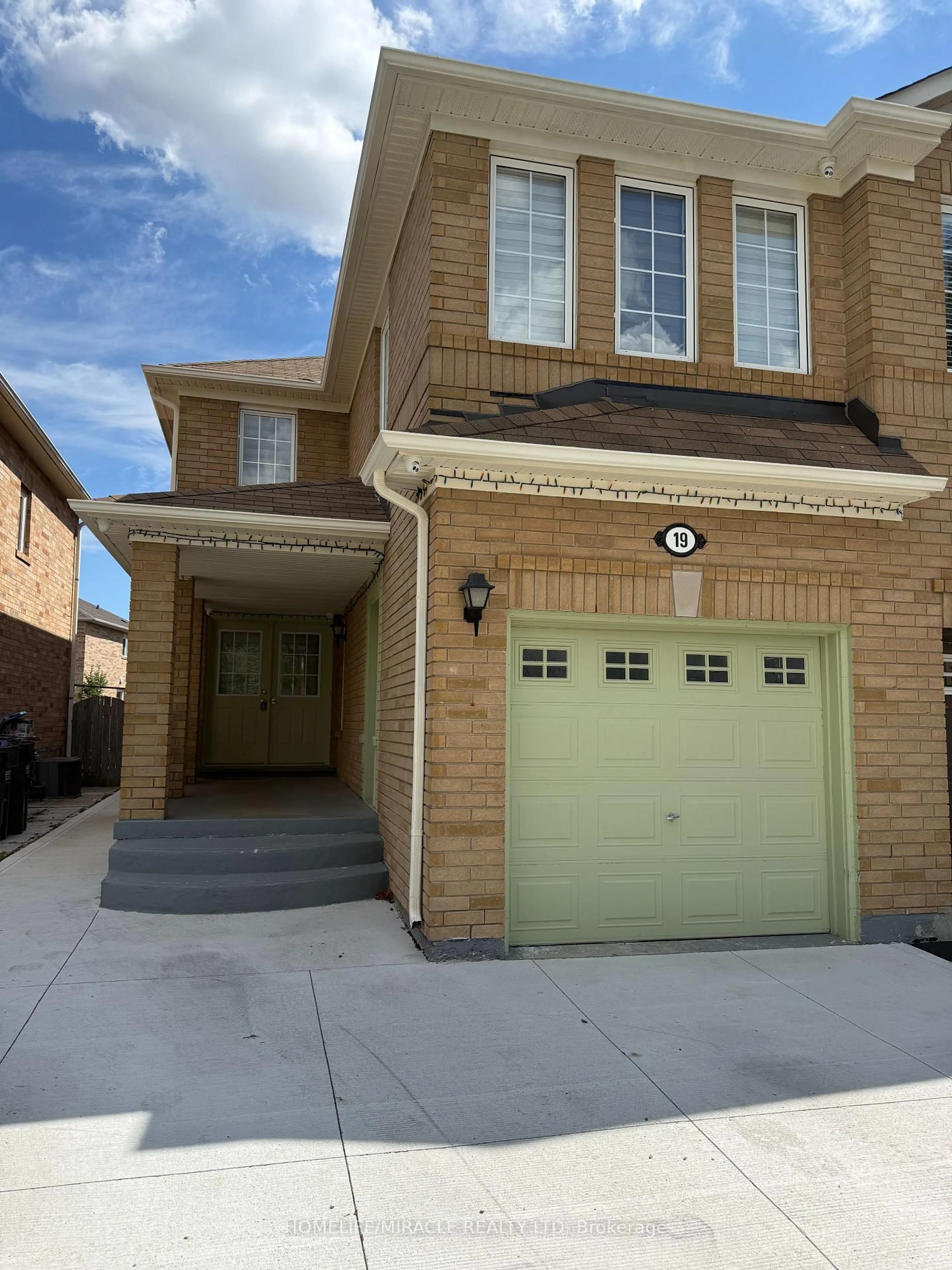 Home with brick exterior material, street for 19 Garibaldi Dr, Brampton Ontario L6X 4Y7