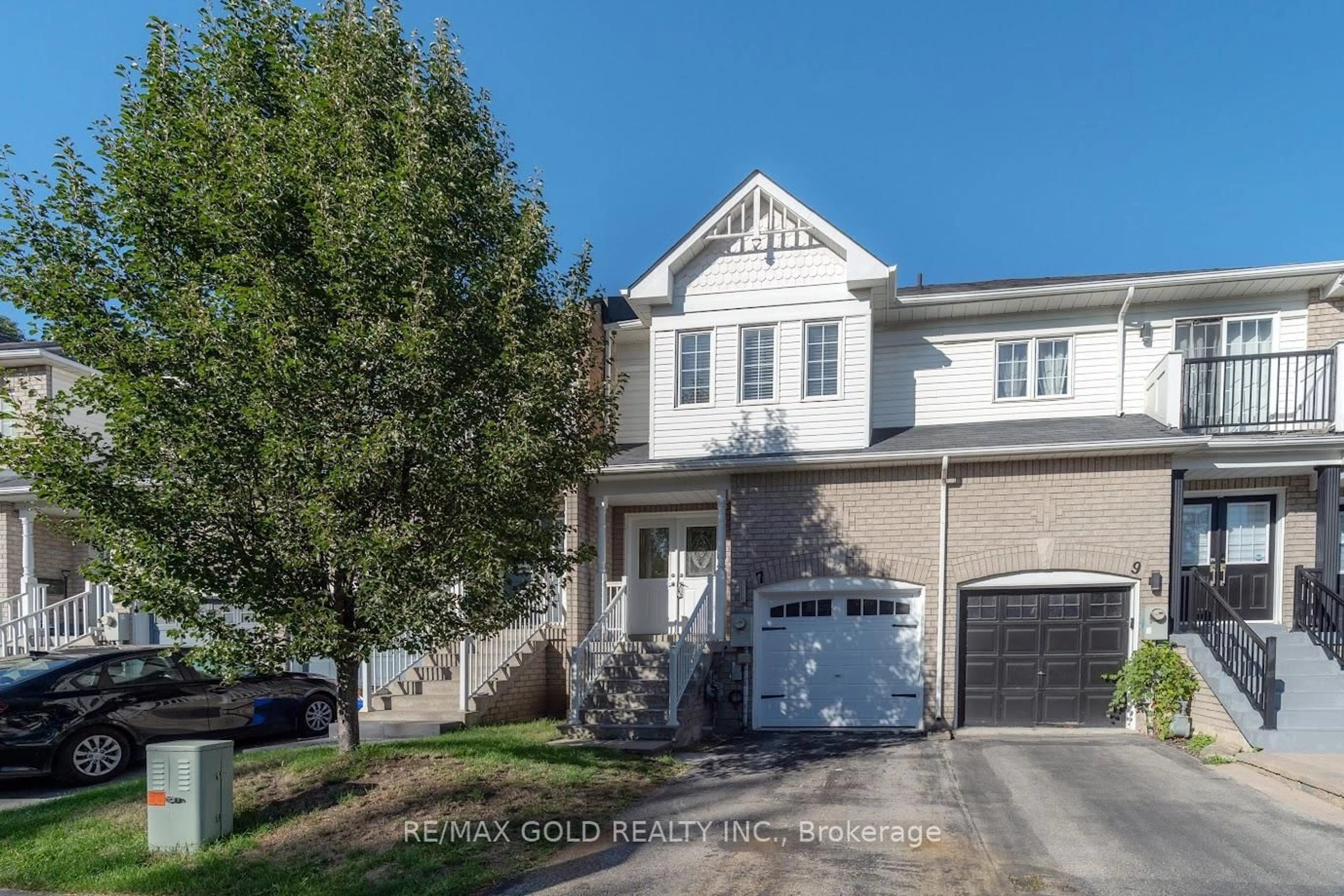 Unknown for 7 Harding Crt, Halton Hills Ontario L7G 6B1