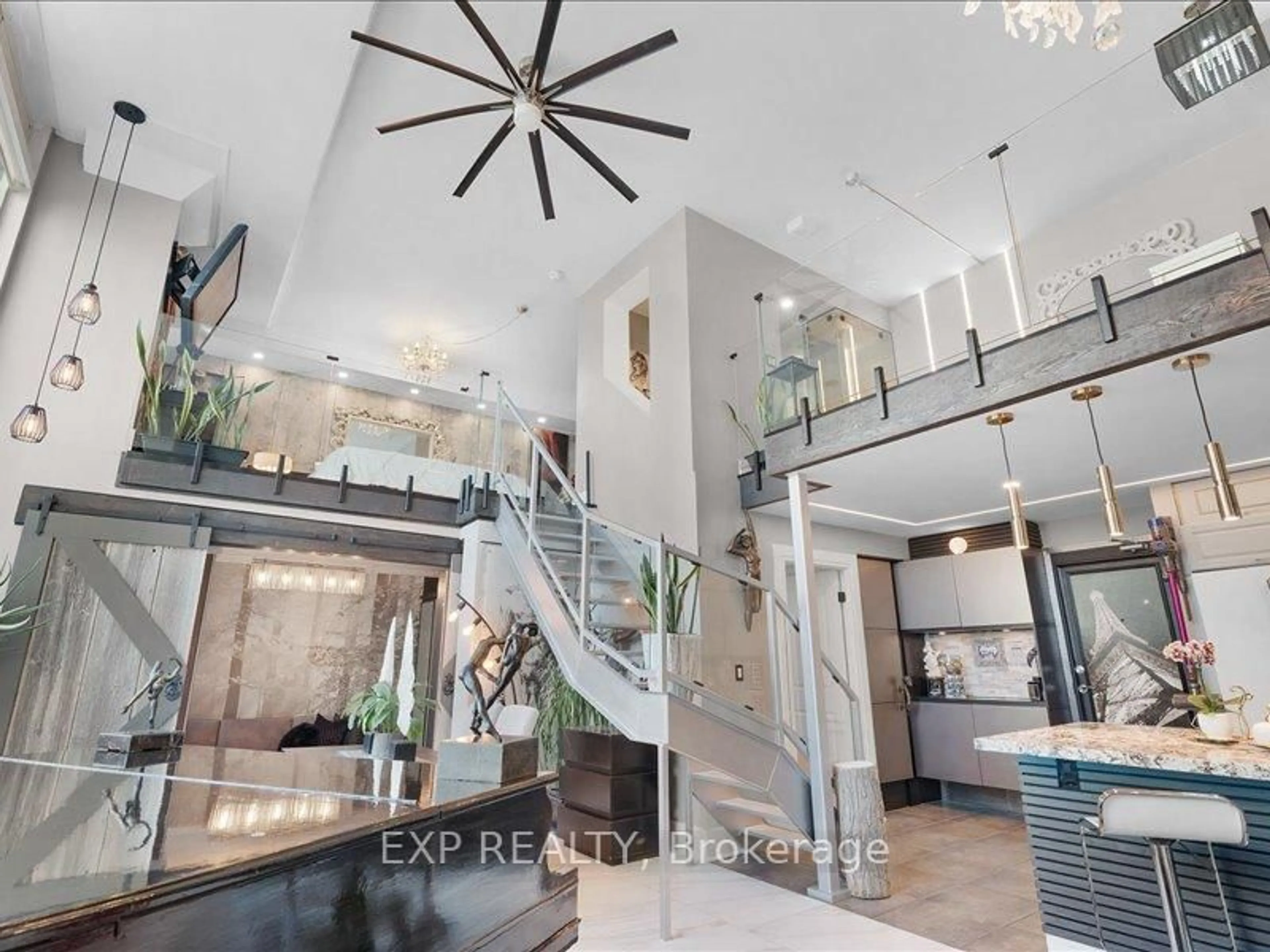 Unknown for 300 Manitoba St #PH416, Toronto Ontario M8Y 4G6