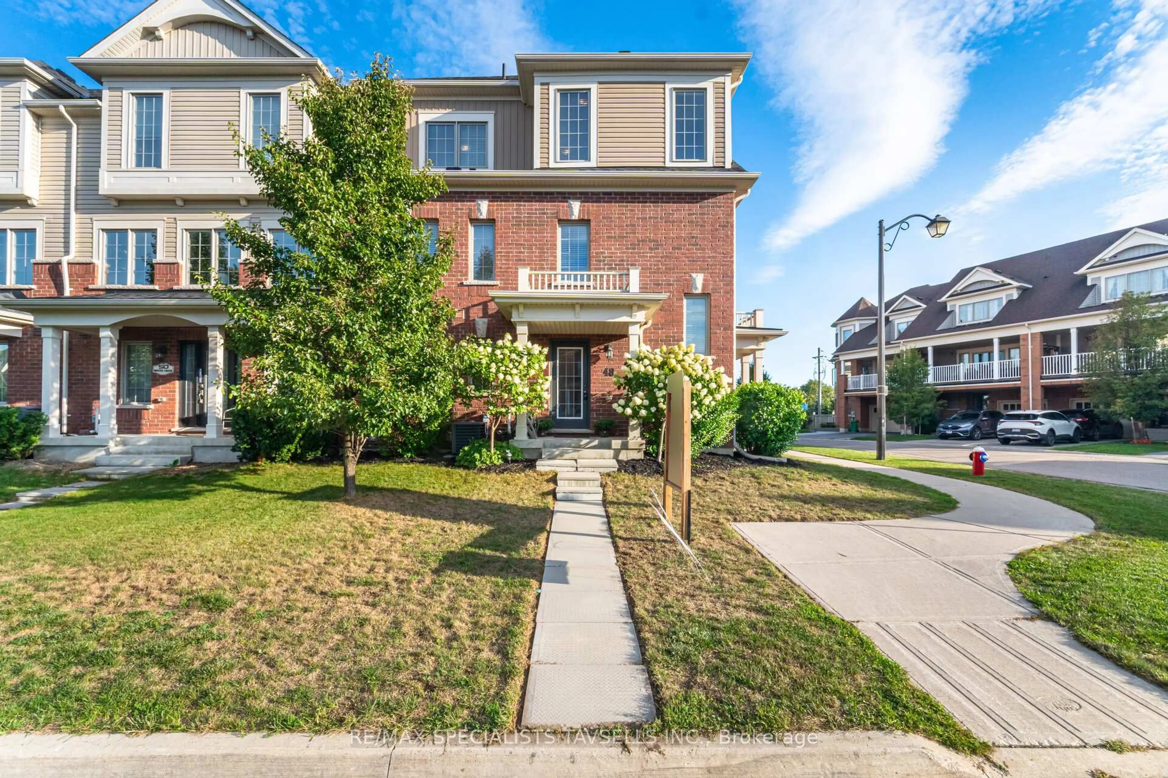 Home with brick exterior material, street for 48 Boyces Creek Crt, Caledon Ontario L7C 3S3
