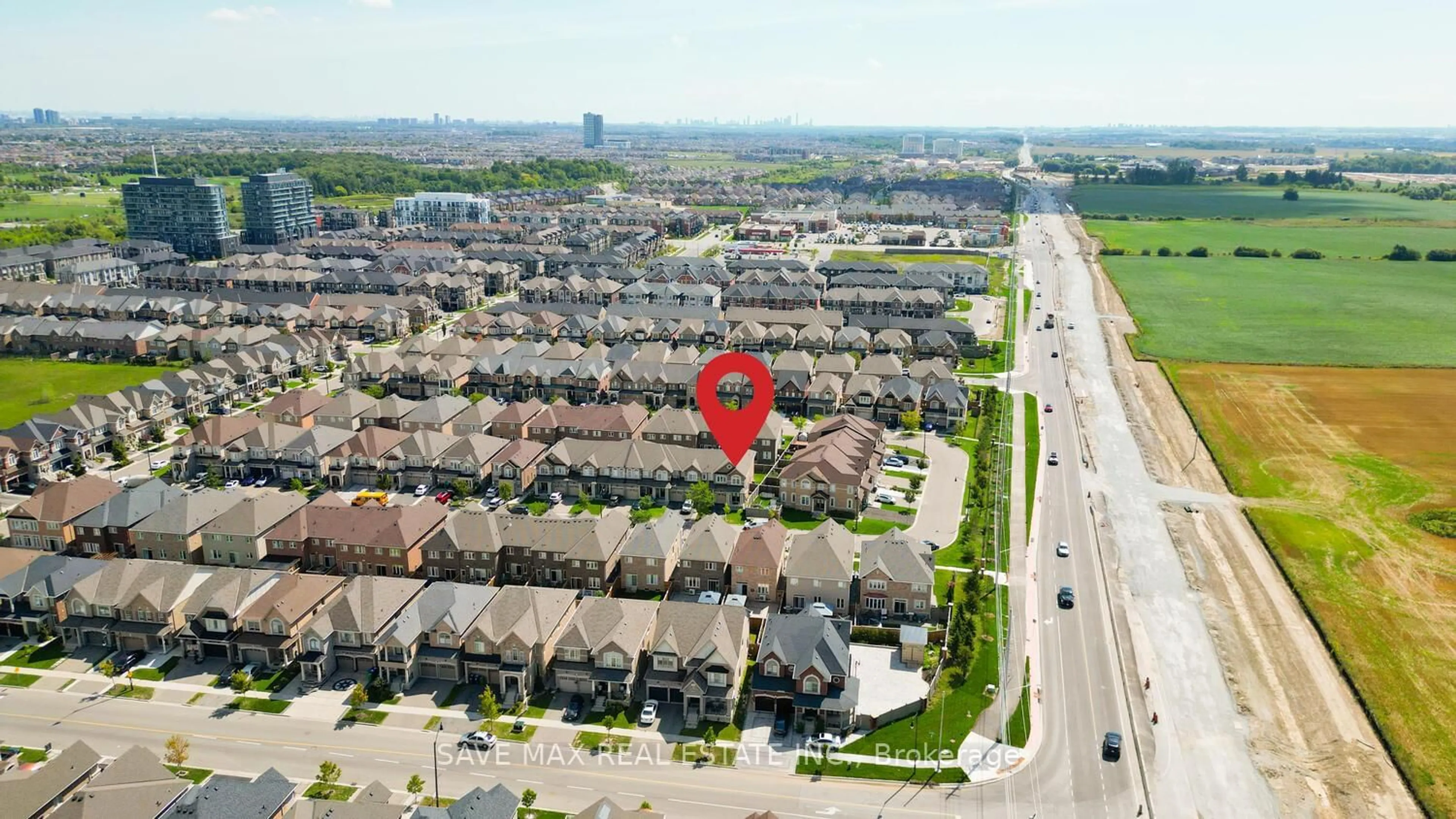 A pic from outside/outdoor area/front of a property/back of a property/a pic from drone, unknown for 45 Ivor Cres, Brampton Ontario L7A 4L6