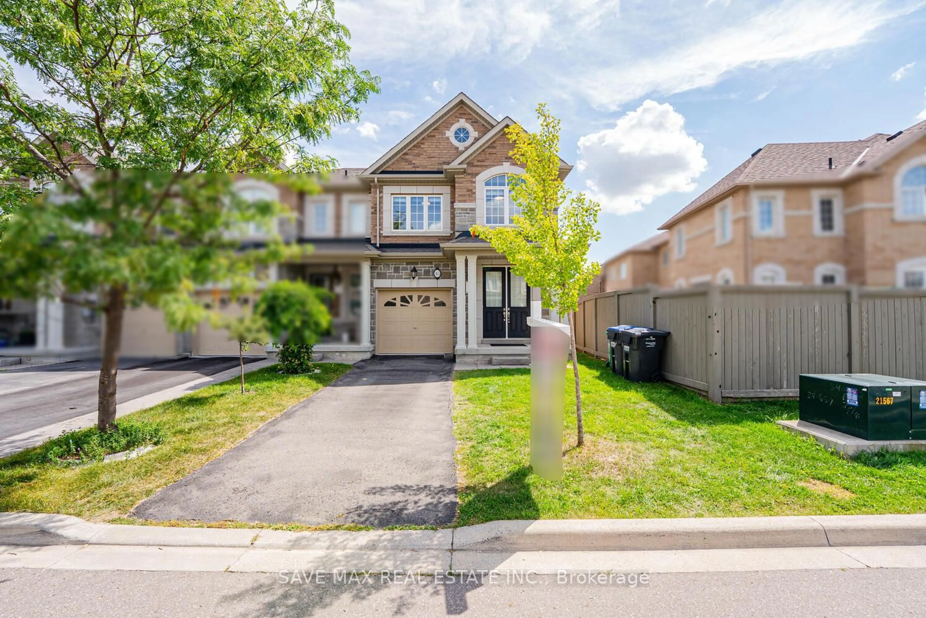 Unknown for 45 Ivor Cres, Brampton Ontario L7A 4L6