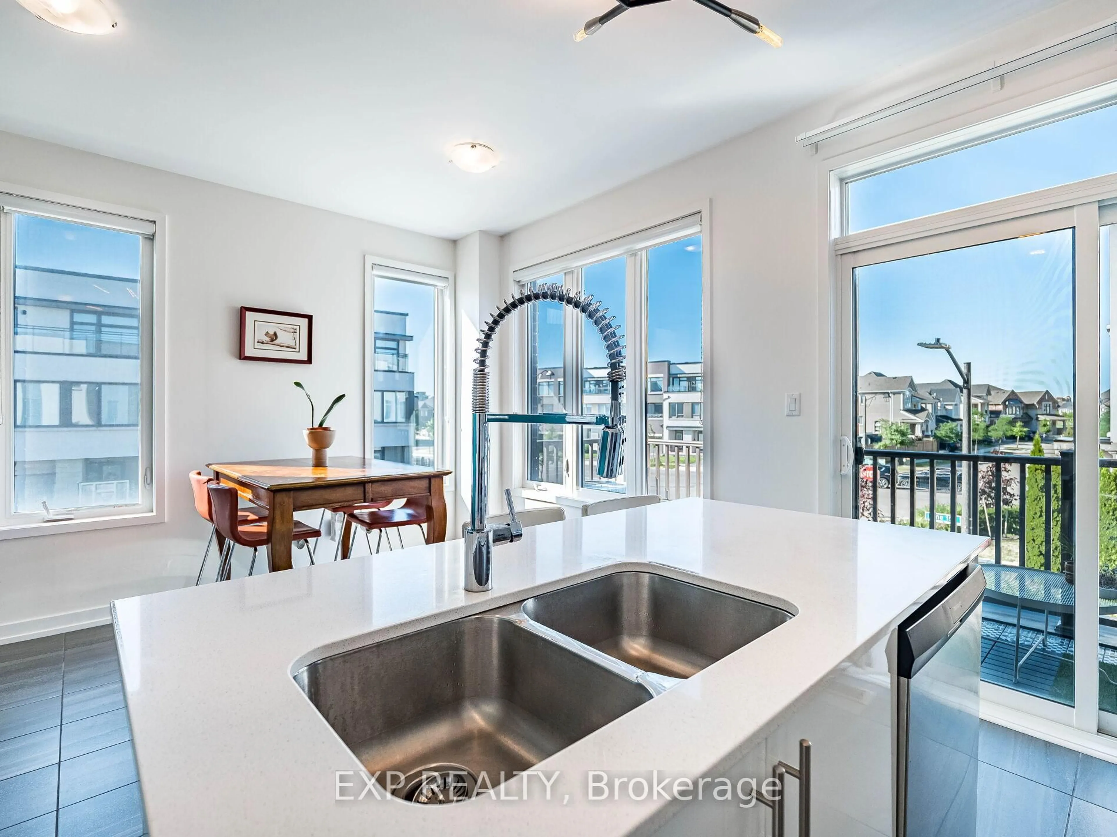 Open concept kitchen, unknown for 3128 Mintwood Circ, Oakville Ontario L6H 0P2