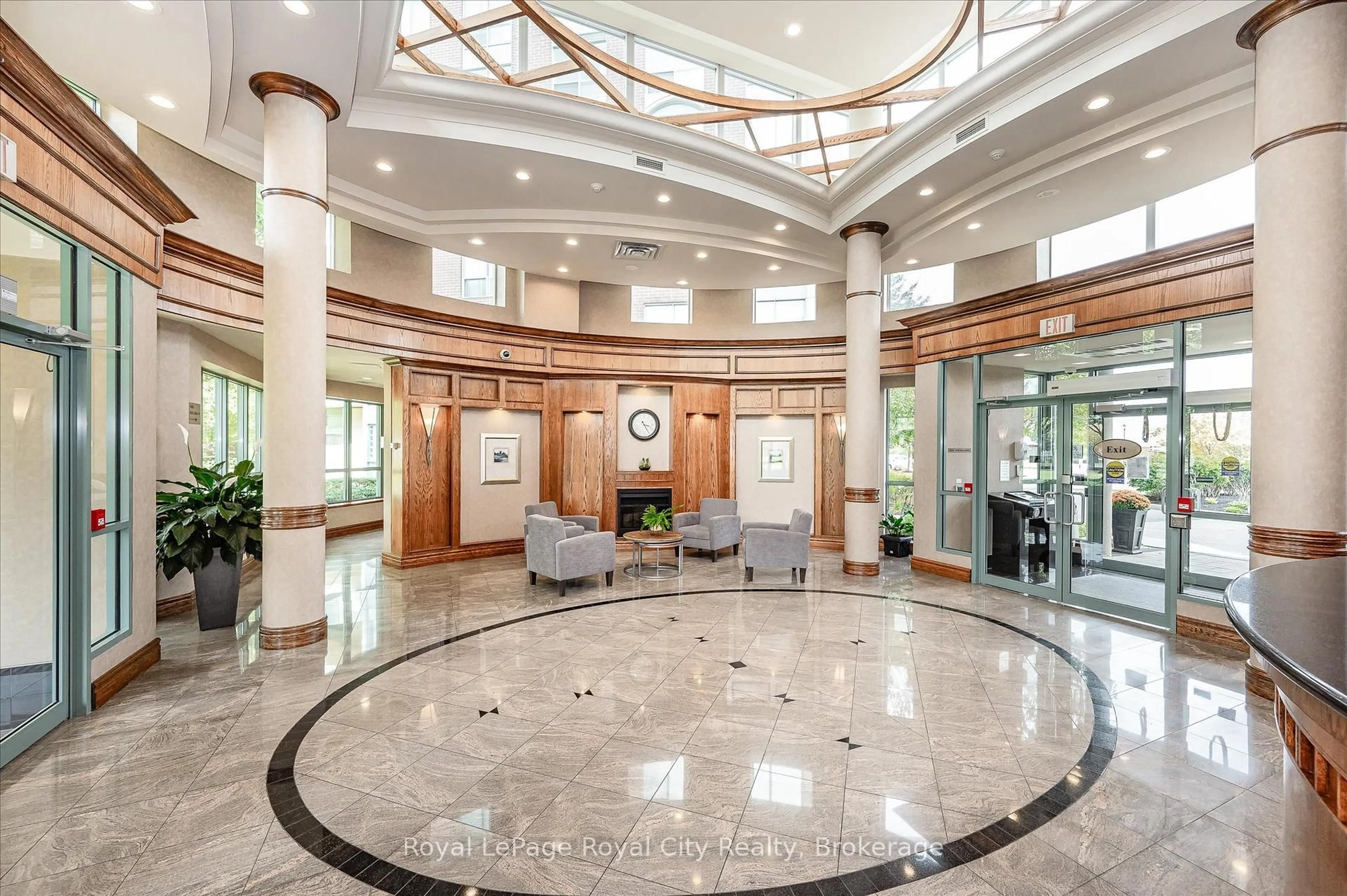 Lobby for 4889 Kimbermount Ave #1710, Mississauga Ontario L5M 7R9