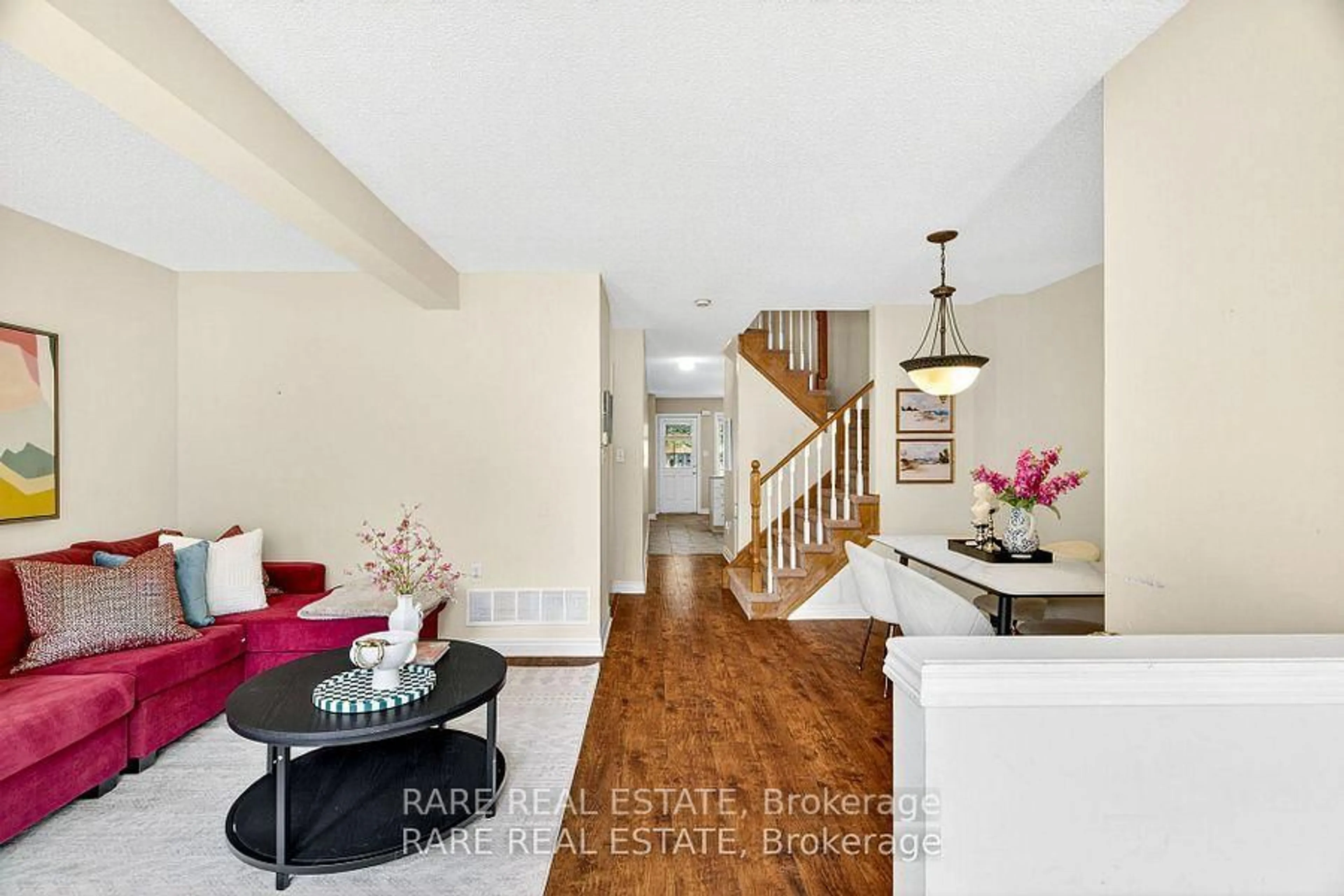 Indoor entryway for 1750 Creek Way #12, Burlington Ontario L7L 6R2