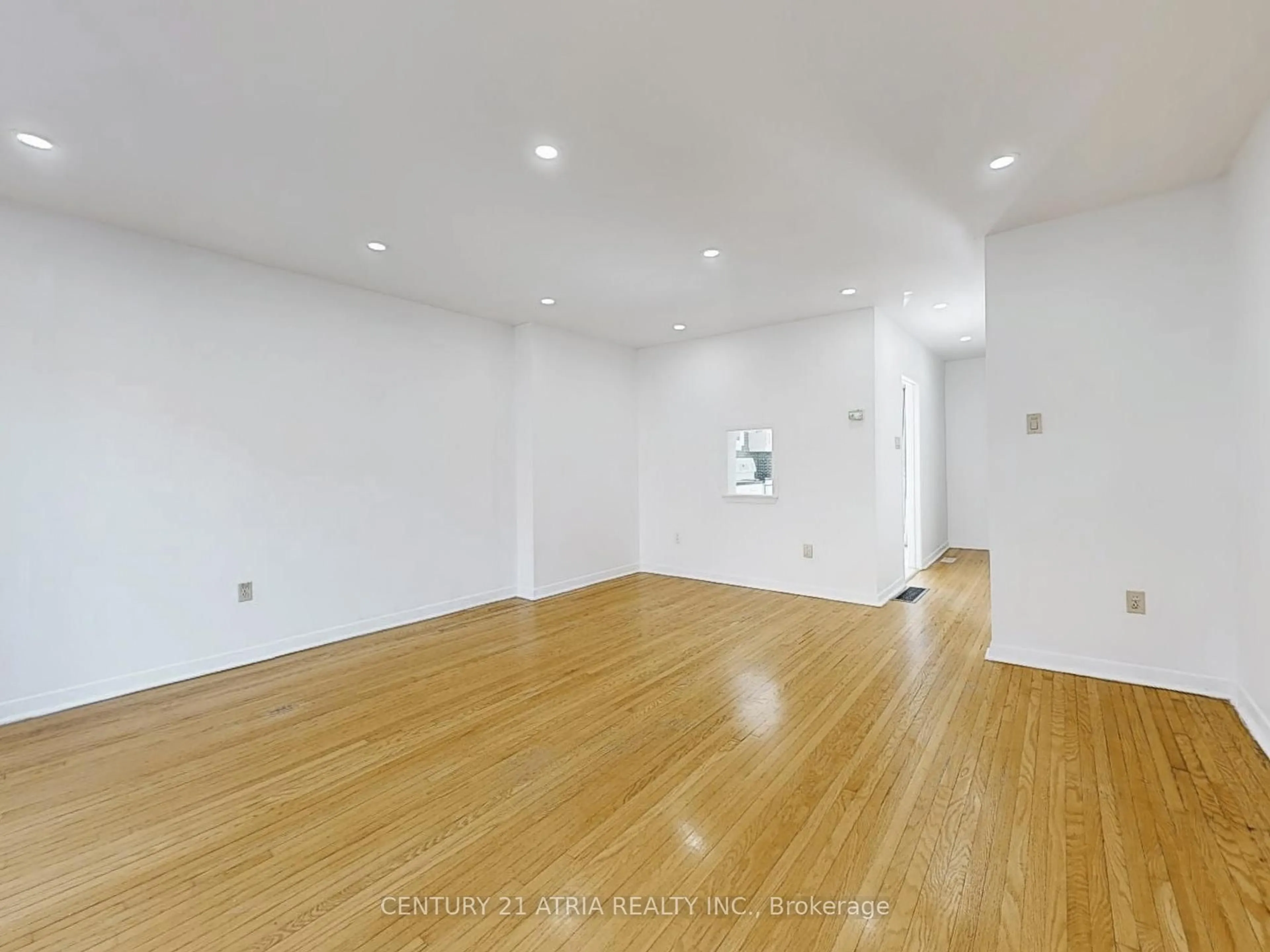 A pic of a room for 32 Sentinel Rd #8, Toronto Ontario M3M 2Y8