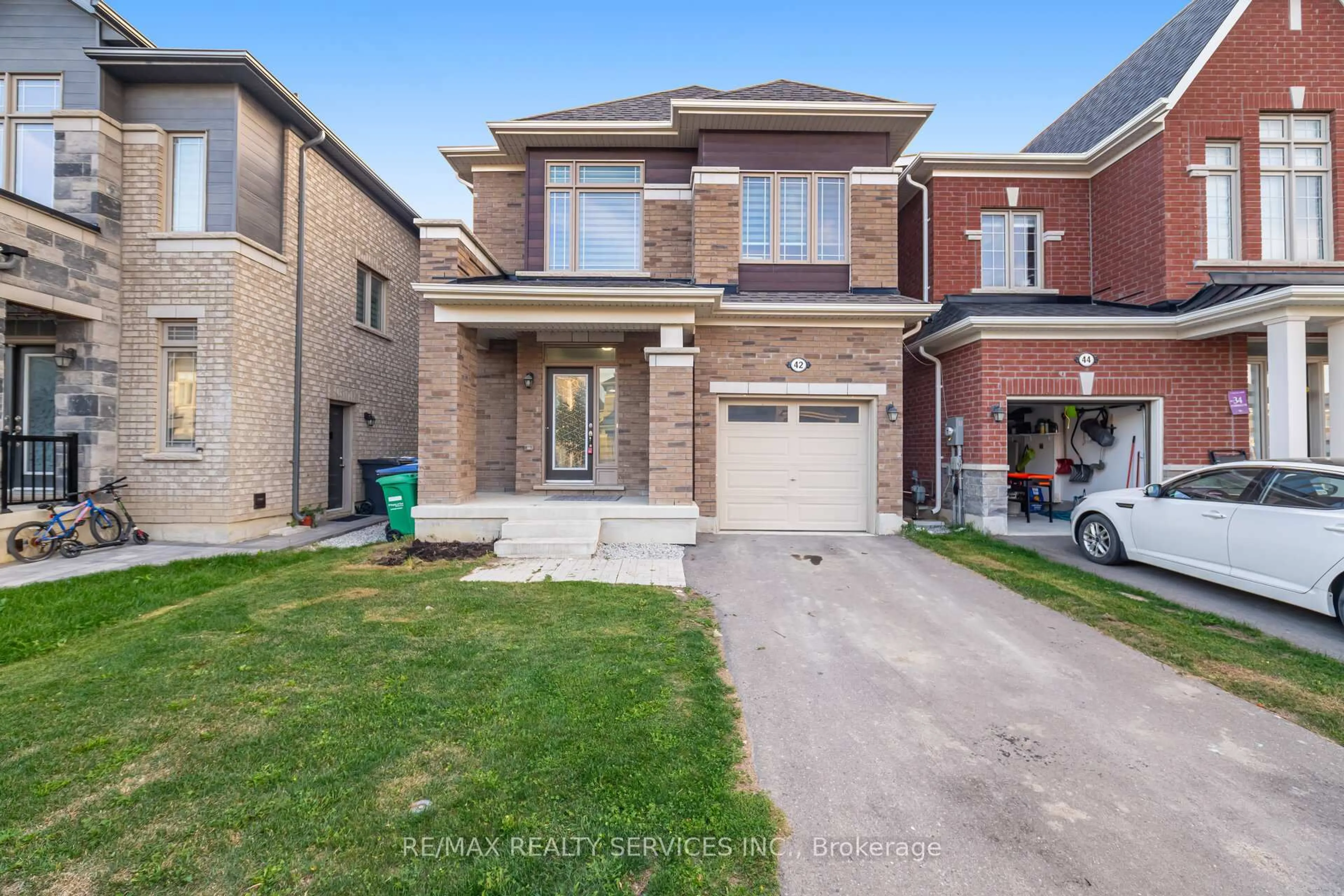 Home with brick exterior material, street for 42 Thornvalley Terr, Caledon Ontario L7C 4H9