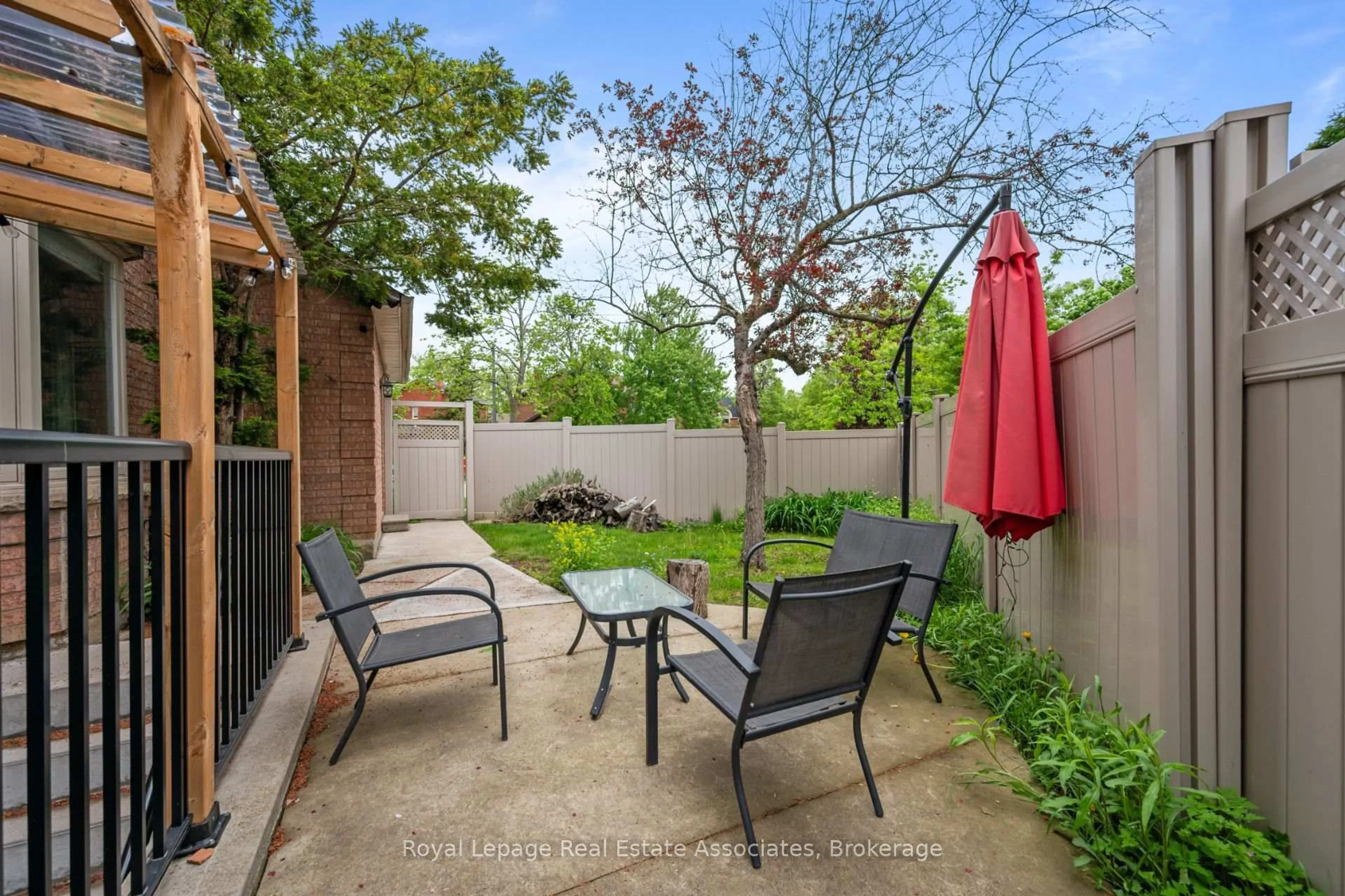 Patio, street for 6682 Snow Goose Lanes Lane, Mississauga Ontario L5N 5H8