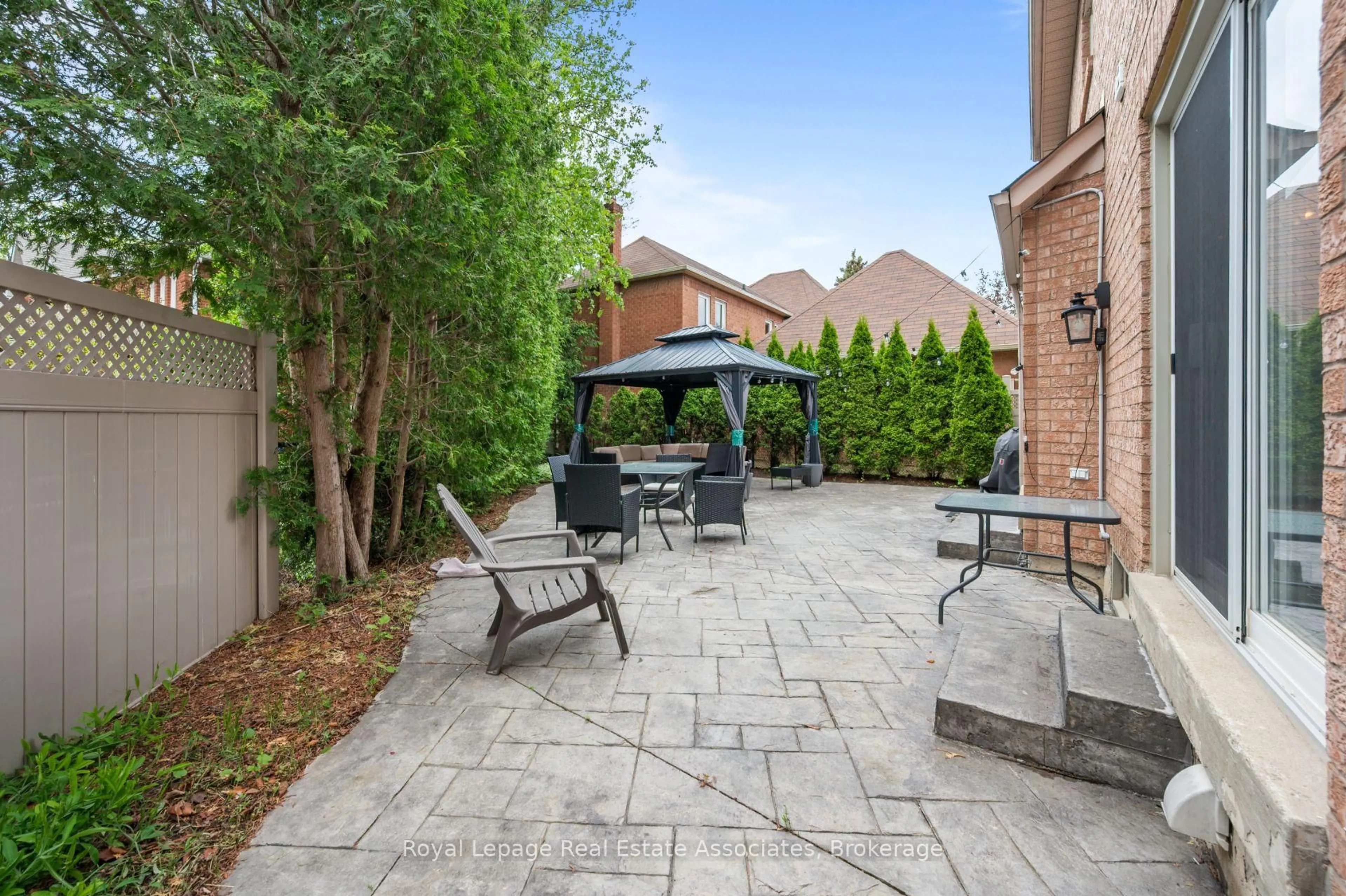 Patio, street for 6682 Snow Goose Lanes Lane, Mississauga Ontario L5N 5H8