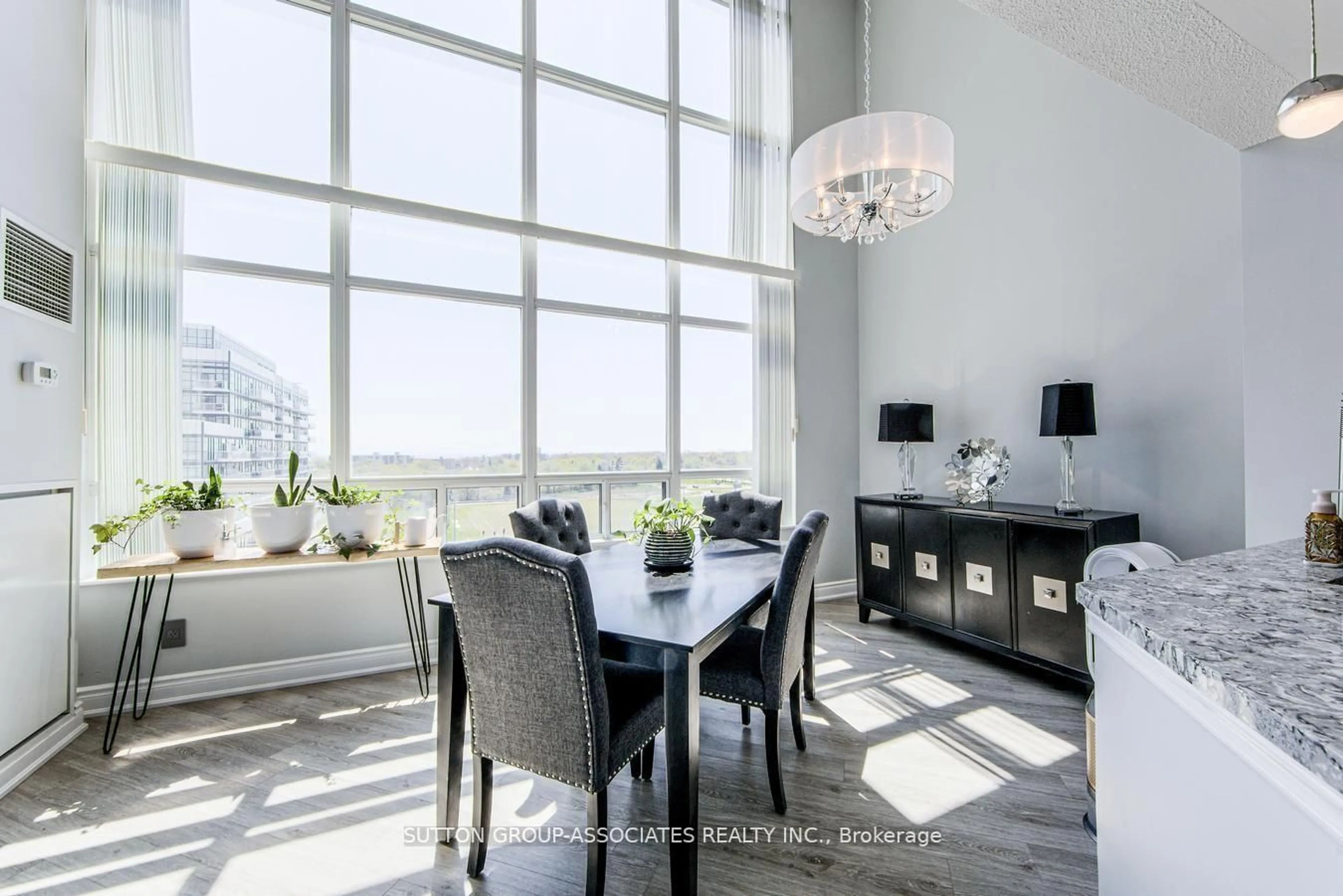 Dining room, ceramic/tile floor for 200 Manitoba St #536, Toronto Ontario M8Y 3Y9