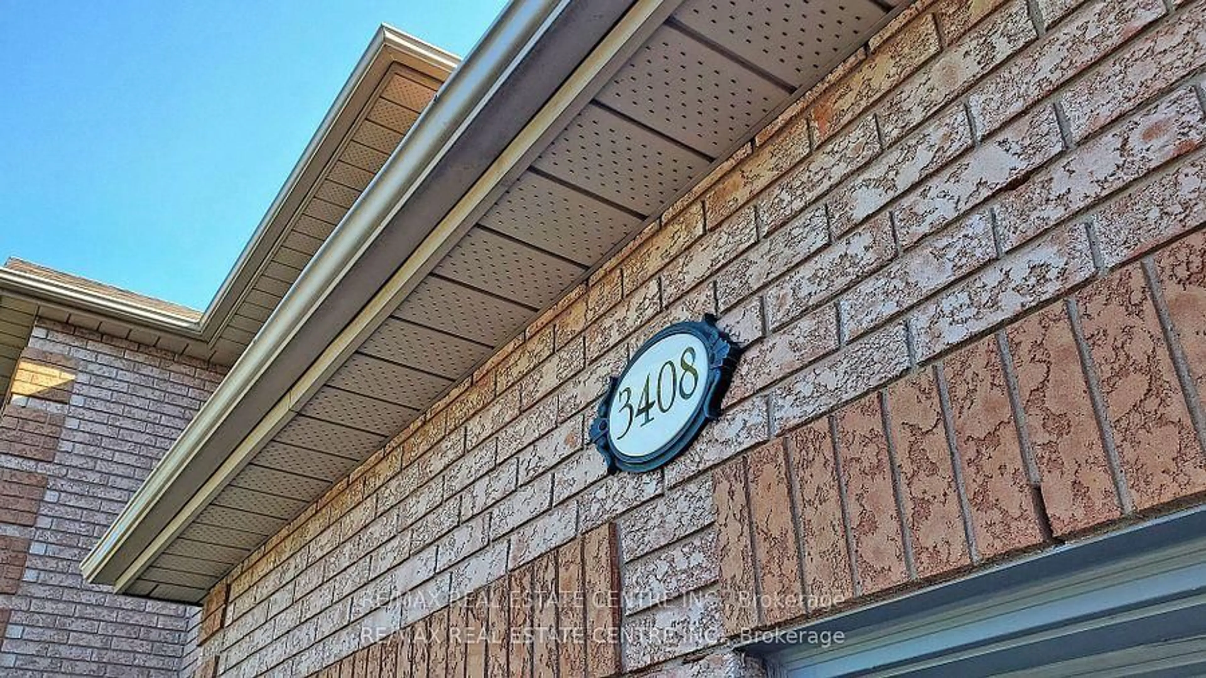 Patio, building for 3408 Trelawny Circ, Mississauga Ontario L5N 6N6