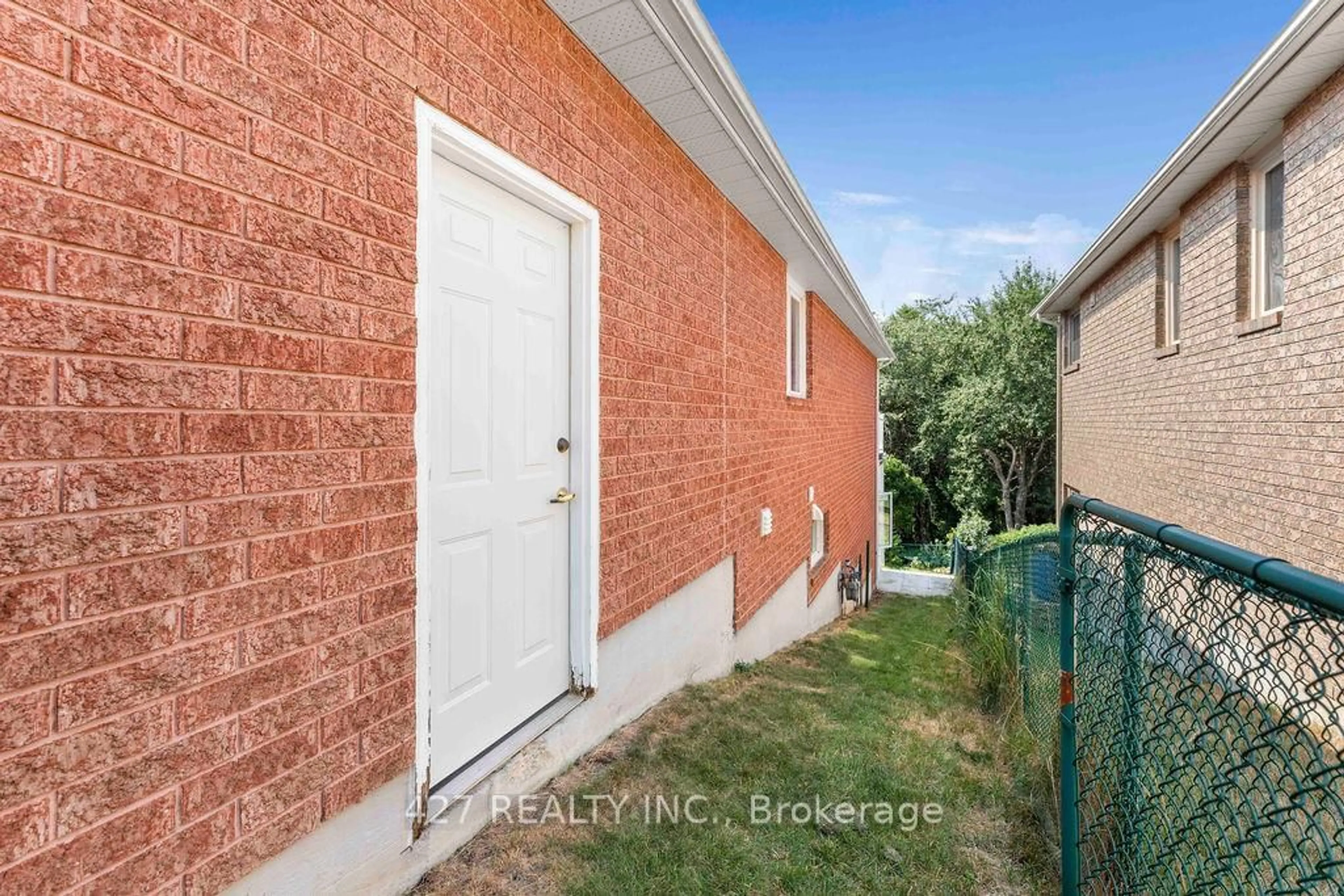 Unknown for 59 Eastview Cres, Orangeville Ontario L9W 4X4