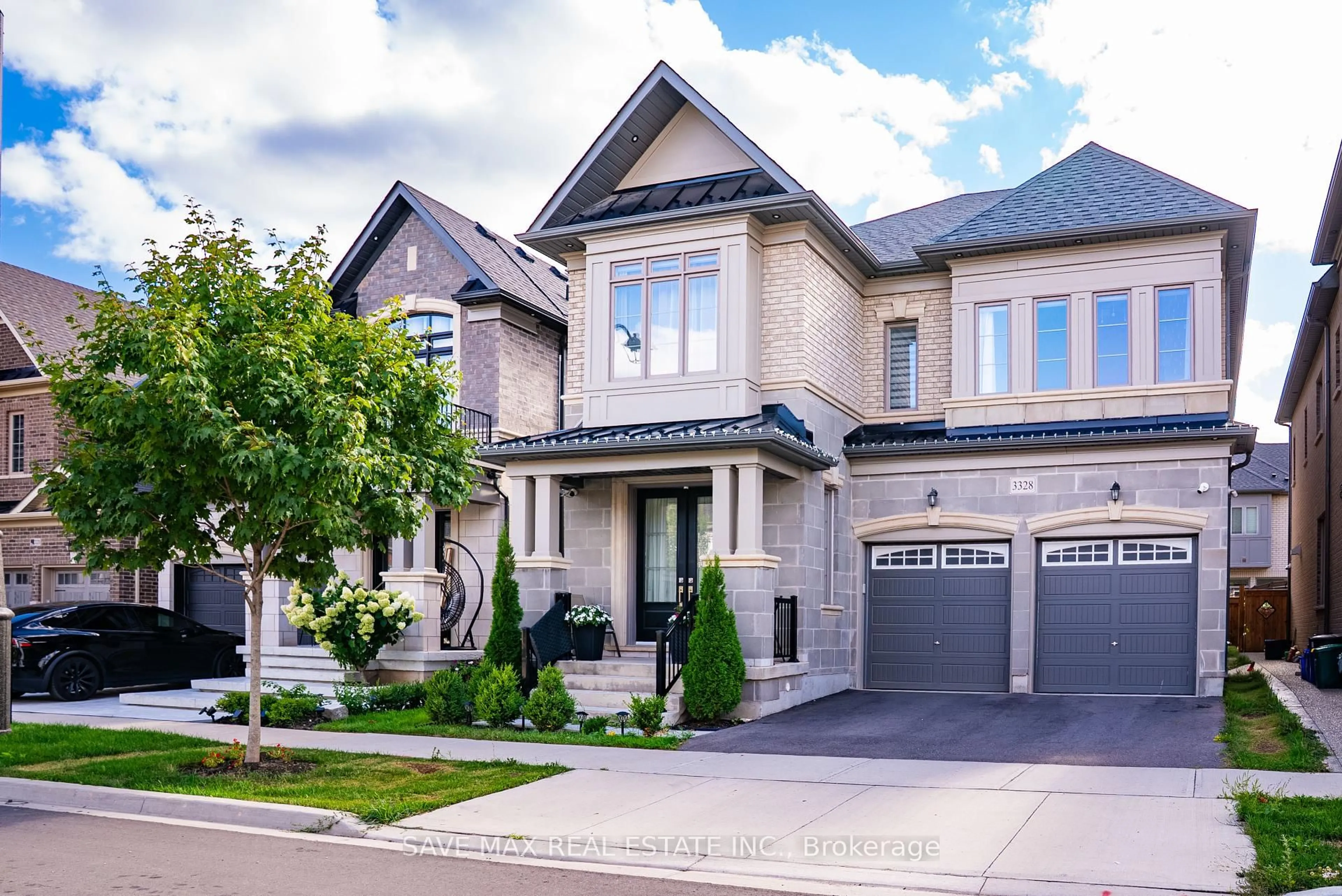 Home with brick exterior material, street for 3328 Post Rd, Oakville Ontario L6H 0Z7