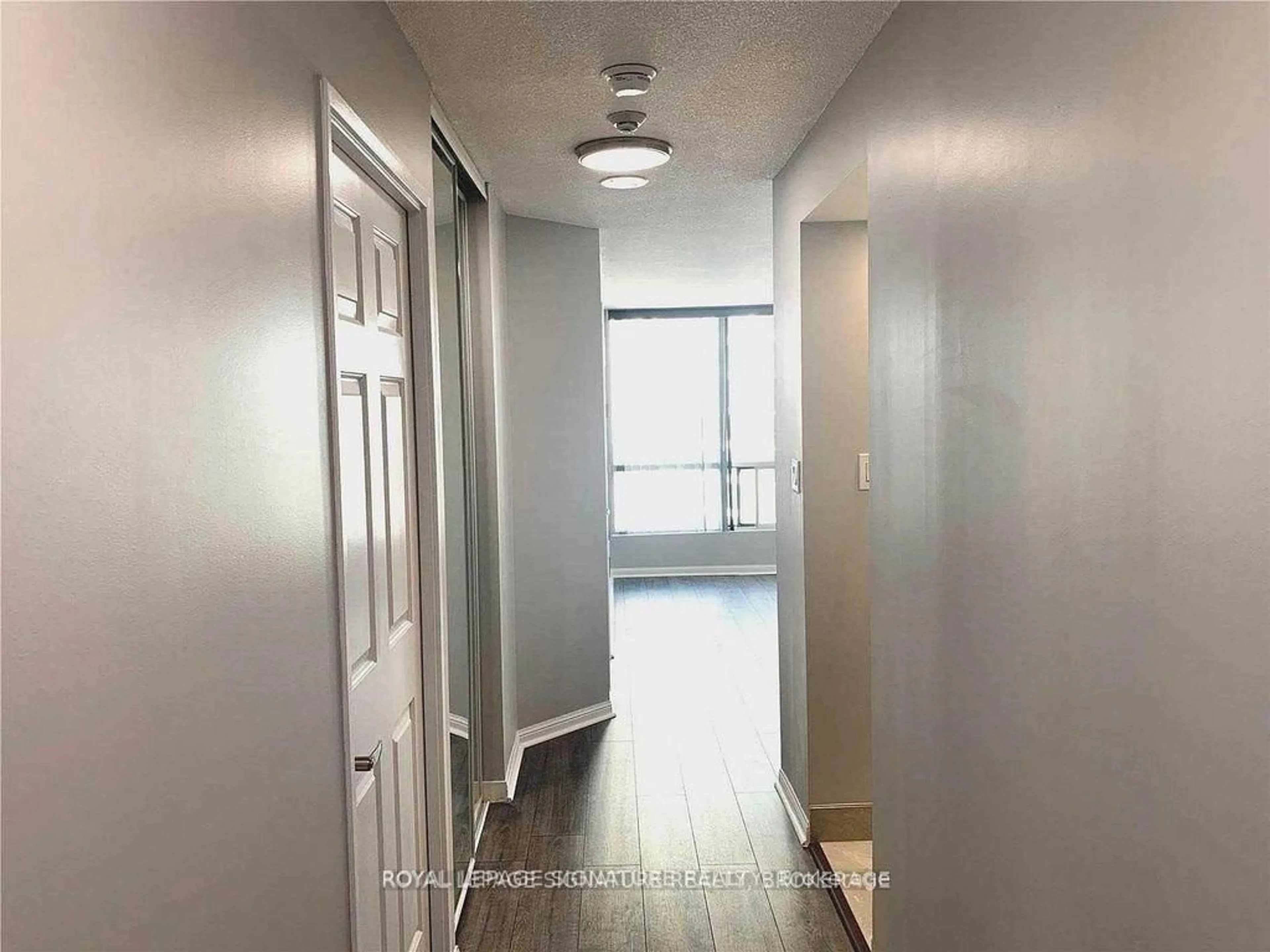 Unknown for 101 Subway Cres #1414, Toronto Ontario M9B 6K4