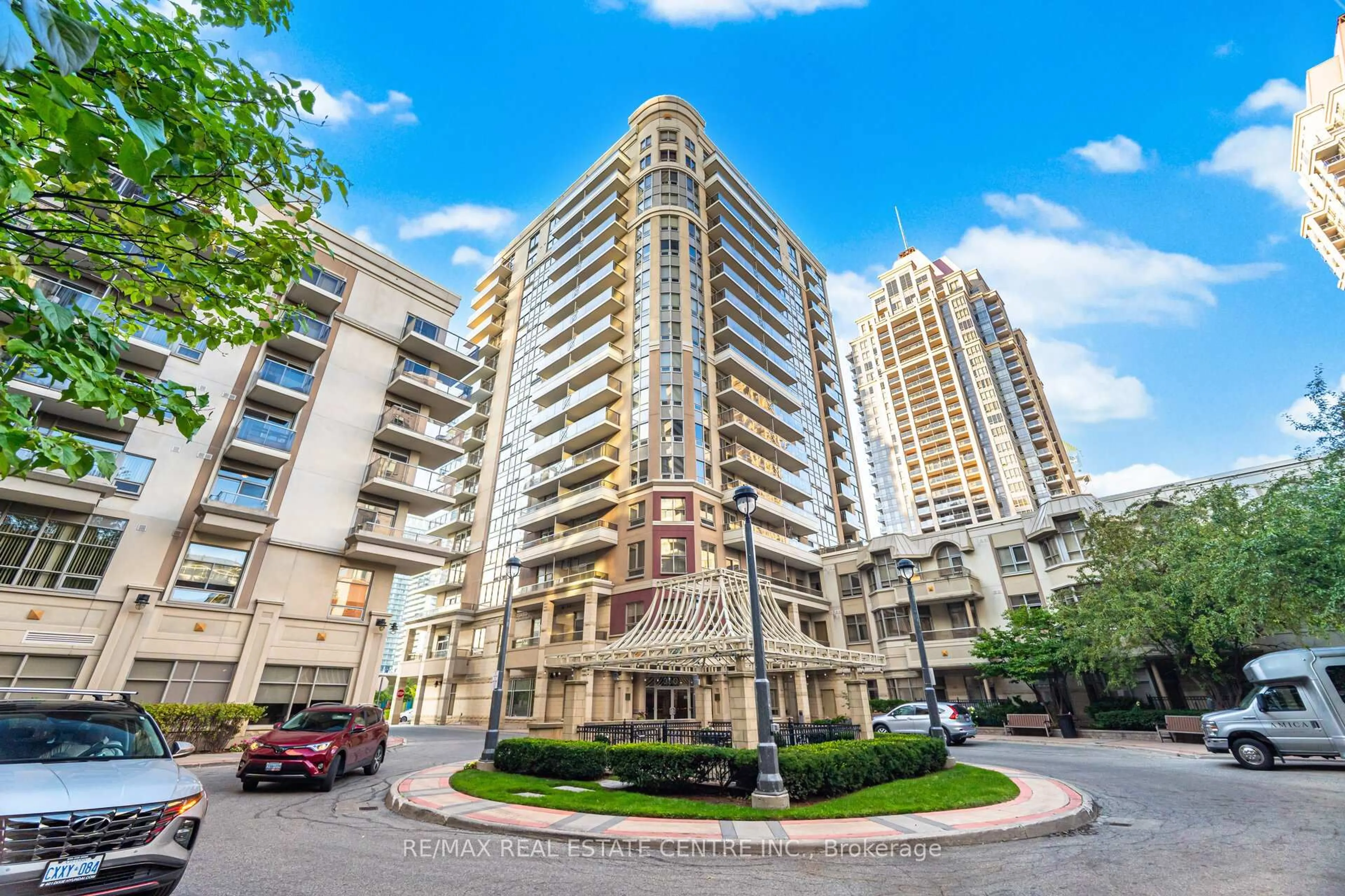 Unknown for 350 Princess Royal Dr #209, Mississauga Ontario L5B 4N1
