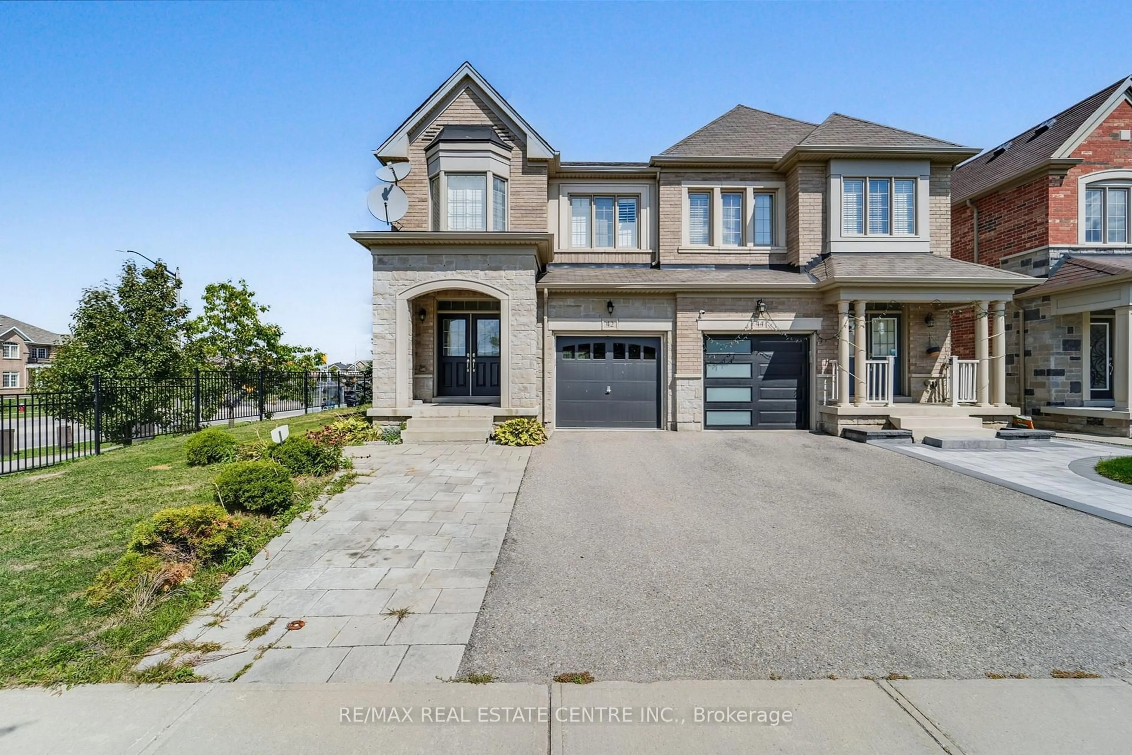 Home with brick exterior material, street for 42 Andretti Cres, Brampton Ontario L6X 5G6