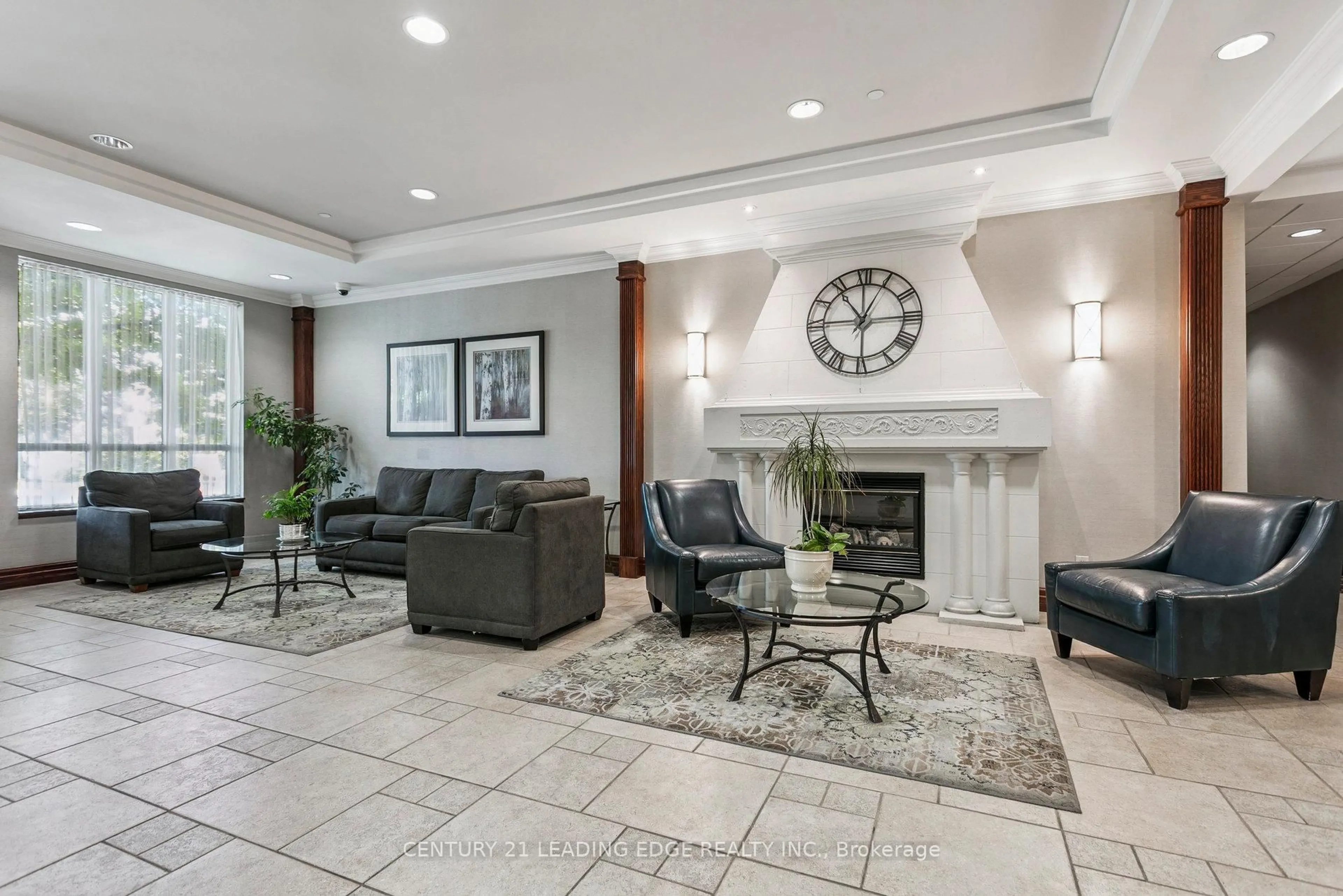Lobby for 2545 Erin Centre Blvd #1111, Mississauga Ontario L5M 6Z9