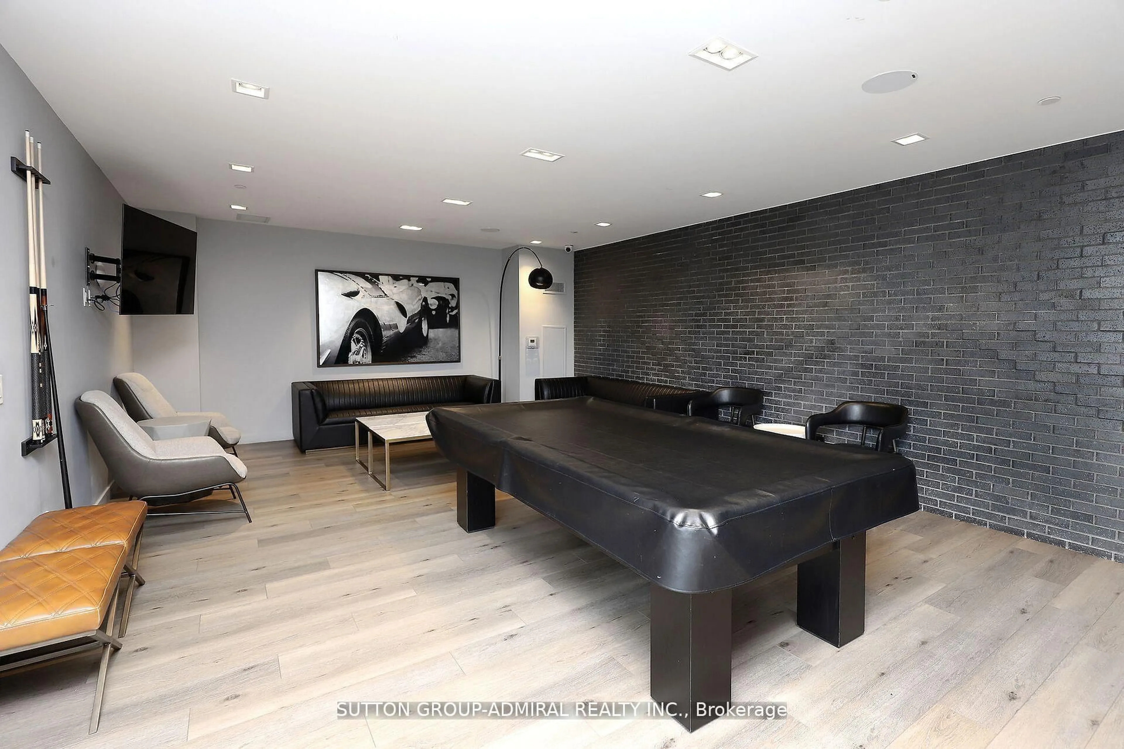 Home theater for 7 Smith Cres #323, Toronto Ontario M8Z 0G3