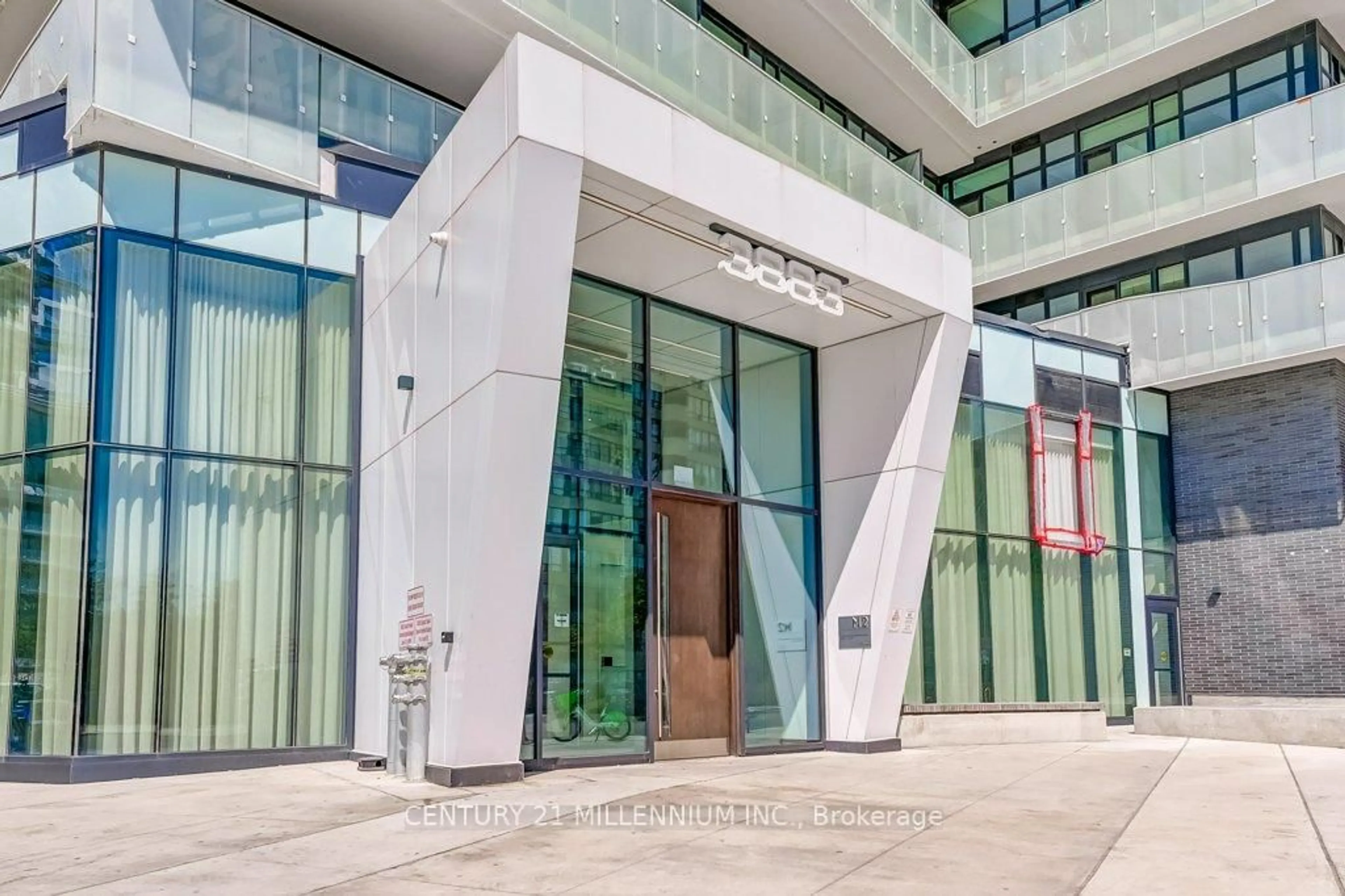 Indoor foyer for 3883 Quartz Rd #3604, Mississauga Ontario L5B 0M4
