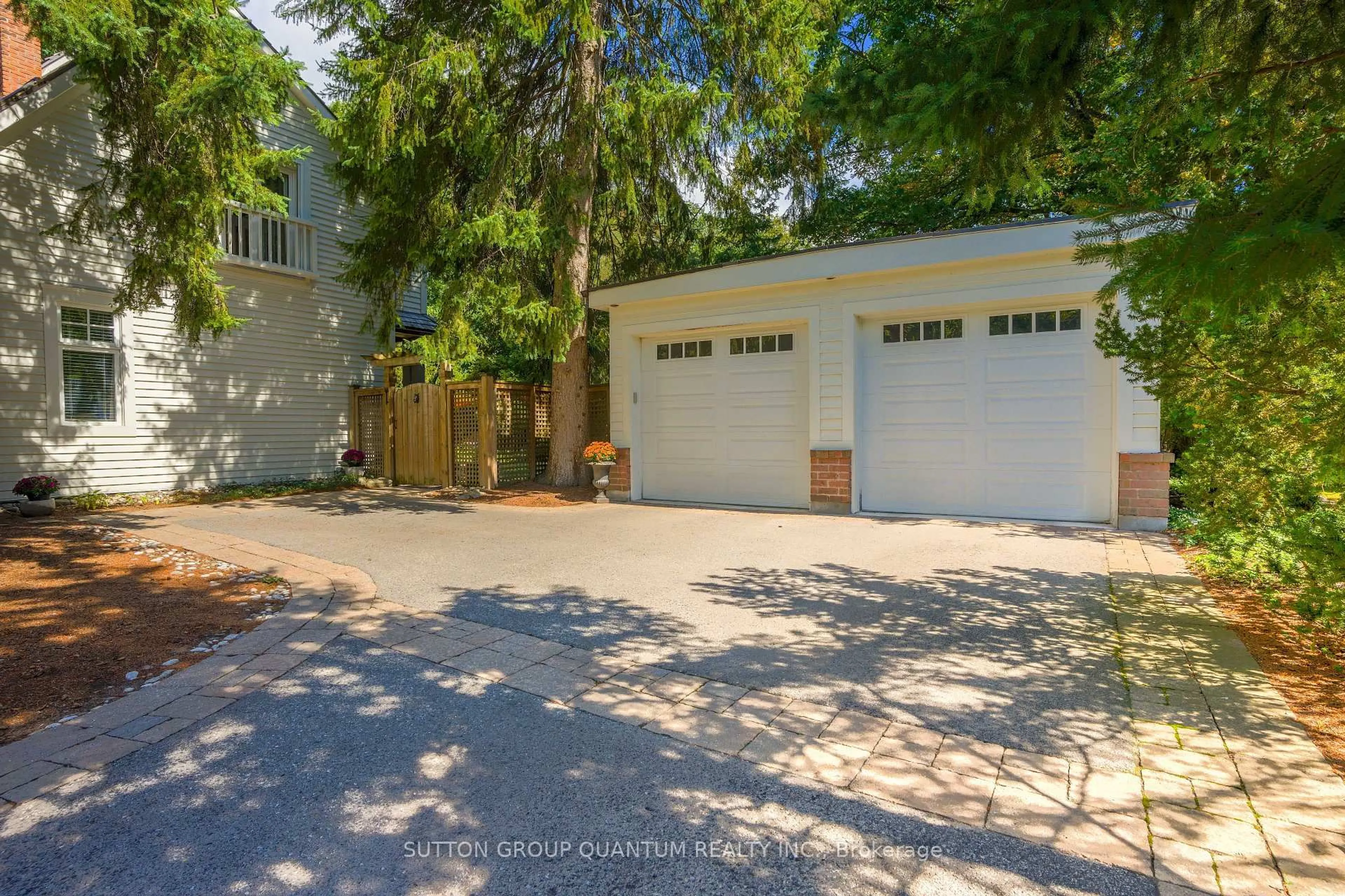 Unknown for 1197 Birchview Dr, Mississauga Ontario L5H 3E2