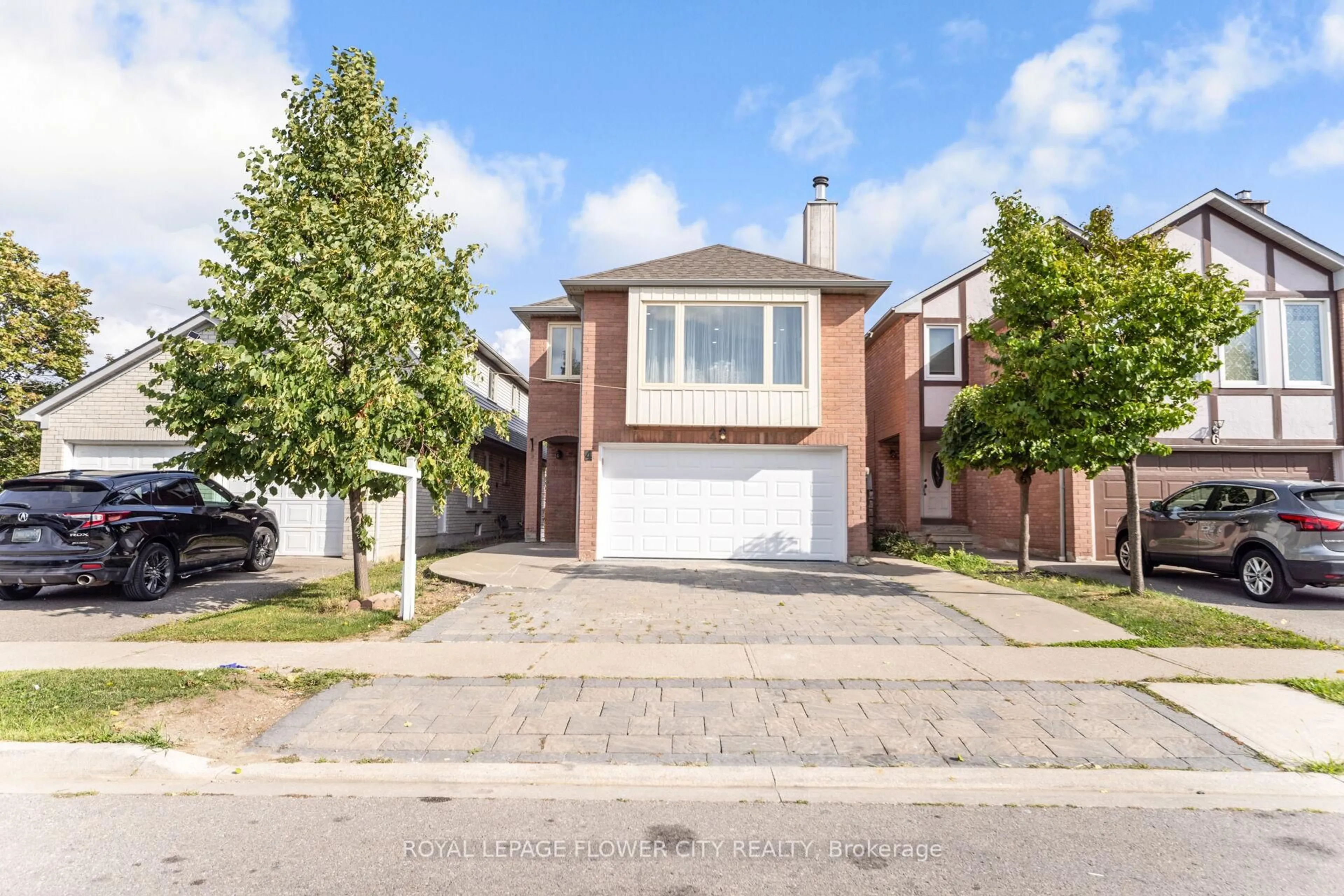 Home with brick exterior material, street for 4 Natalie Crt, Brampton Ontario L6S 5T2