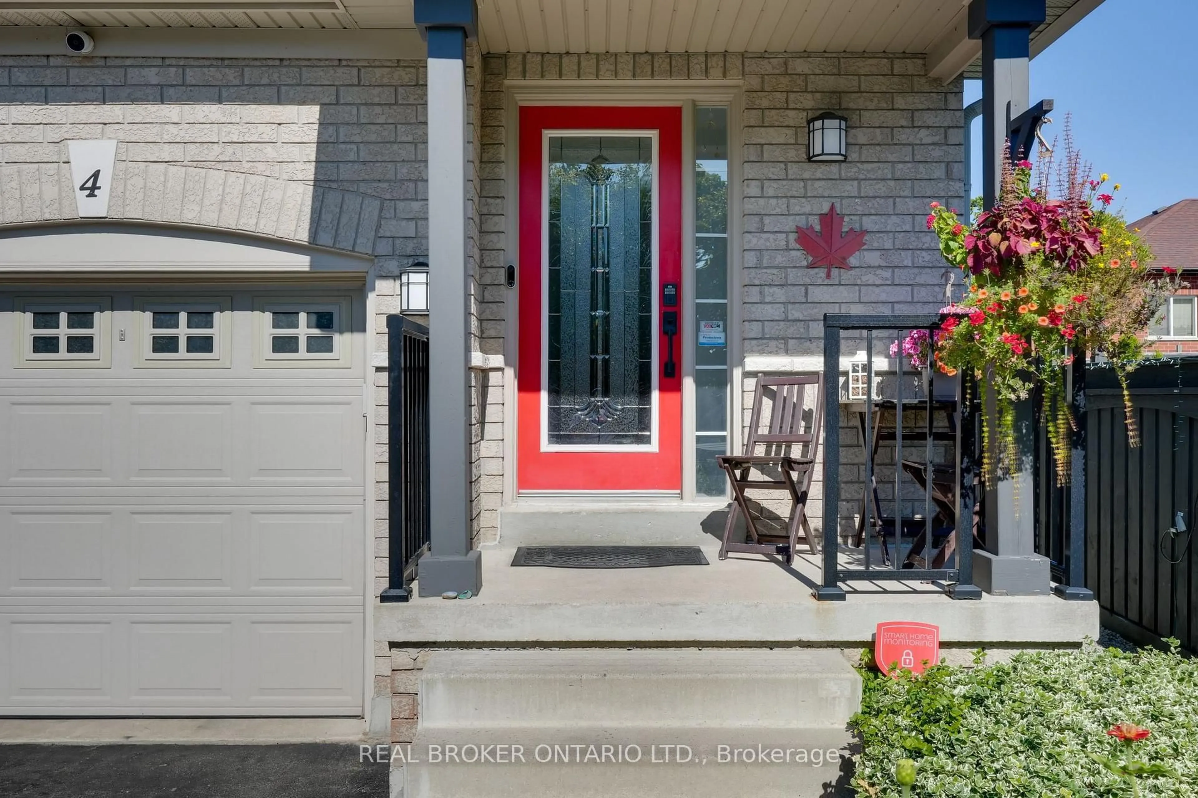 Indoor entryway for 4 Ironhorse Cres, Caledon Ontario L7E 2K8