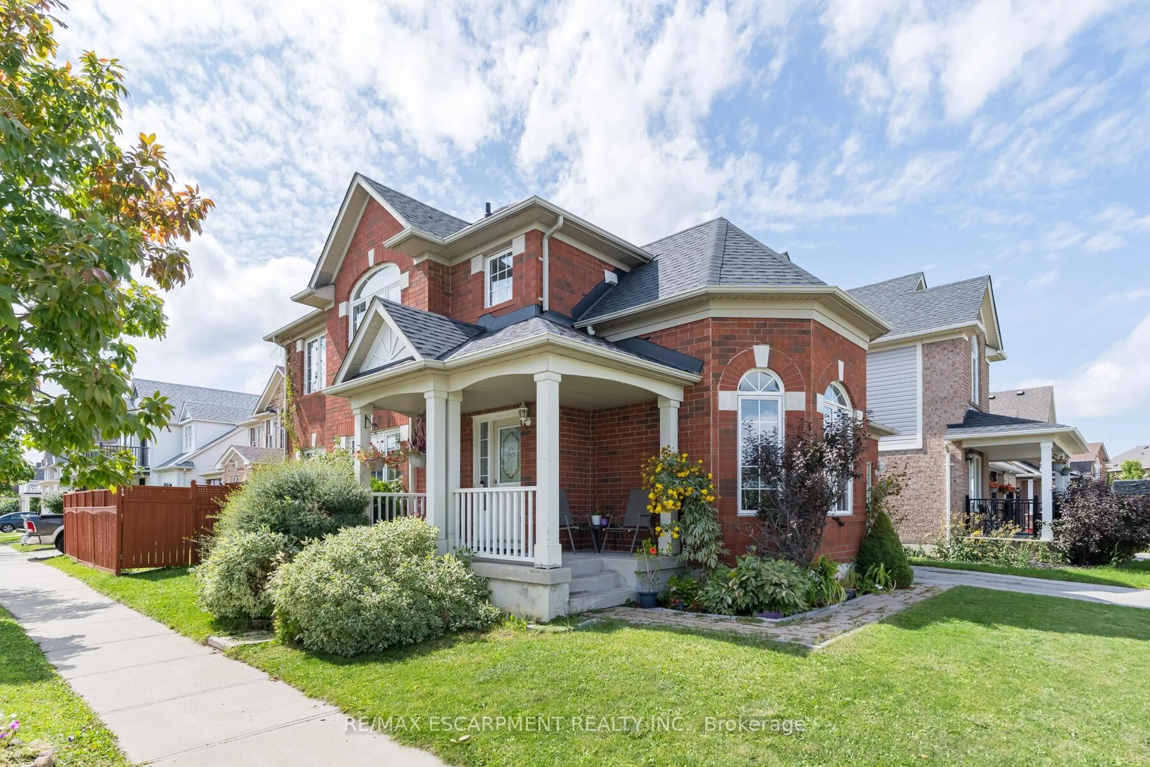Home with brick exterior material, street for 673 Bennett Blvd, Milton Ontario L9T 6A8