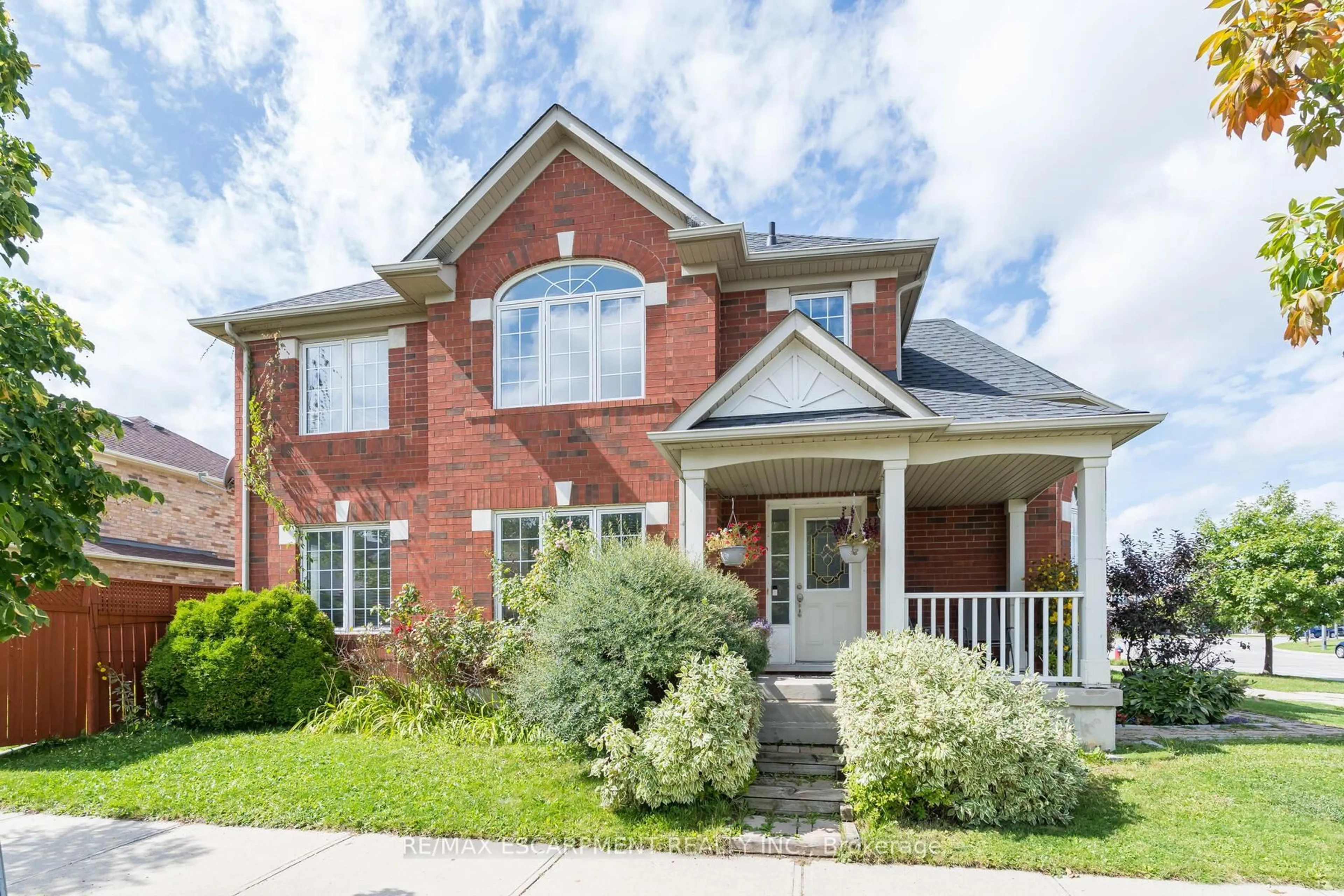 Home with brick exterior material, street for 673 Bennett Blvd, Milton Ontario L9T 6A8