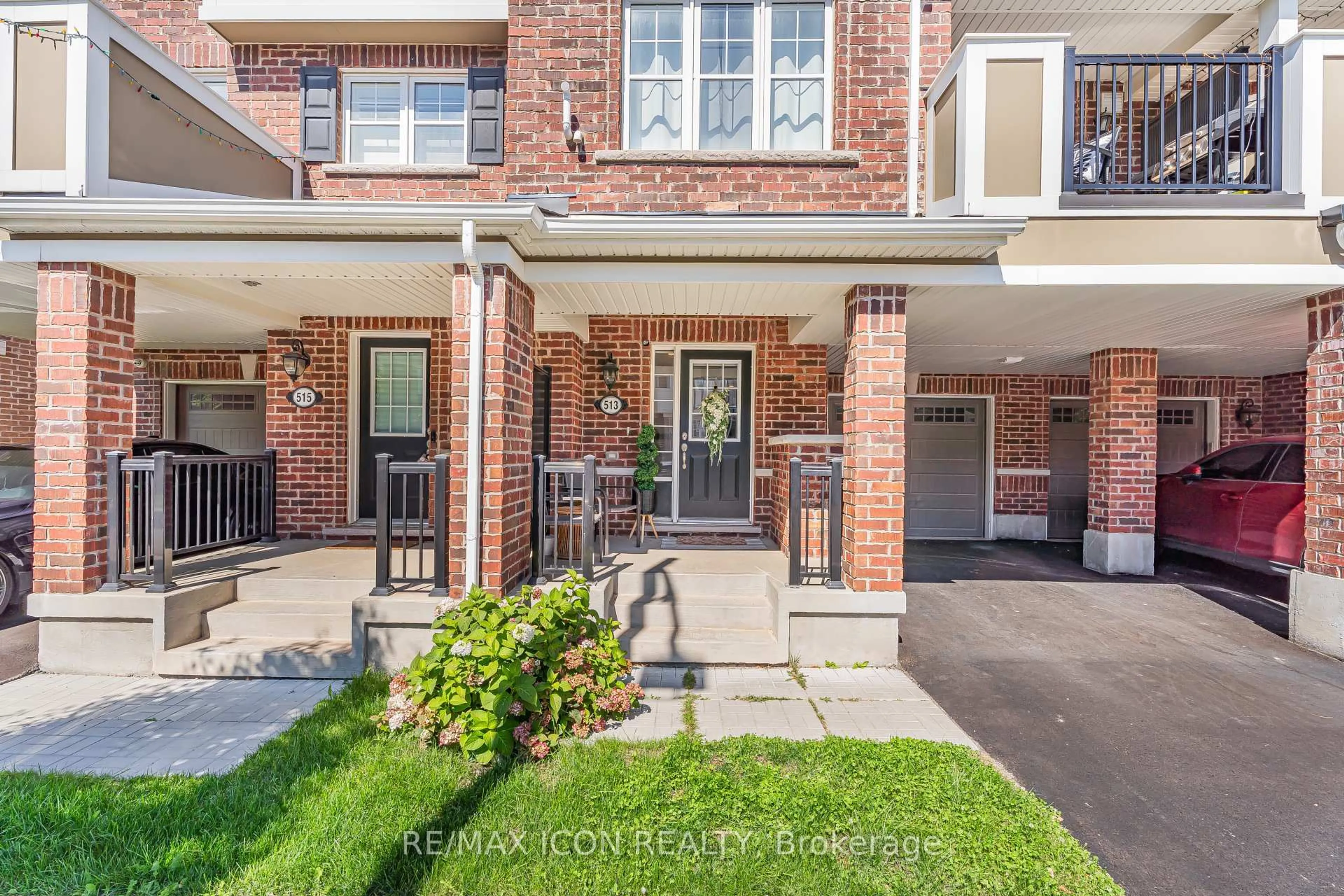 Home with brick exterior material, street for 513 Fir Crt, Milton Ontario L9T 7E7