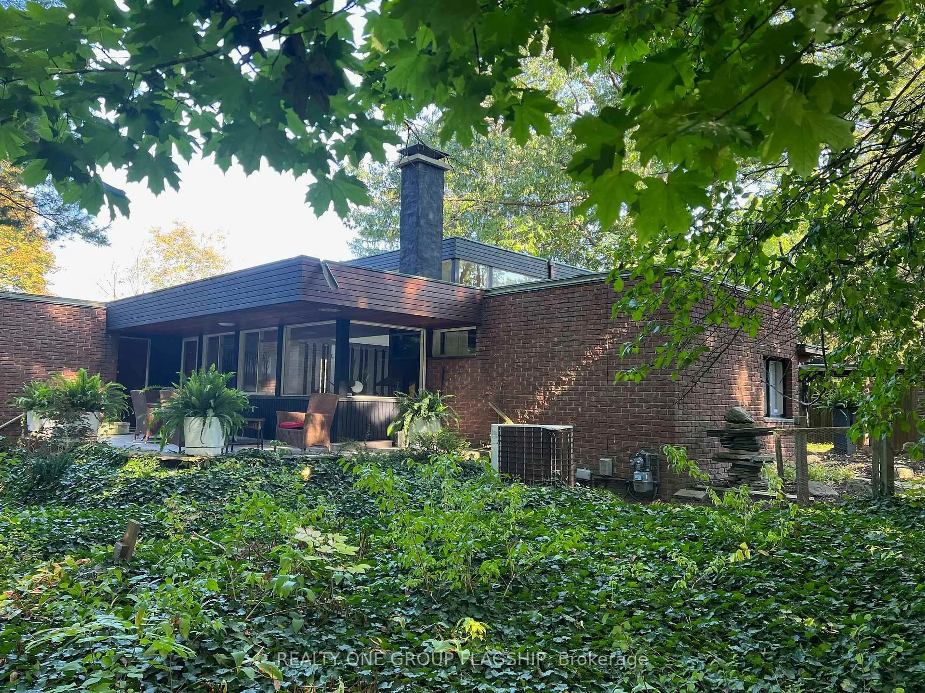 Unknown for 1379 Clarkson Rd, Mississauga Ontario L5J 2W6