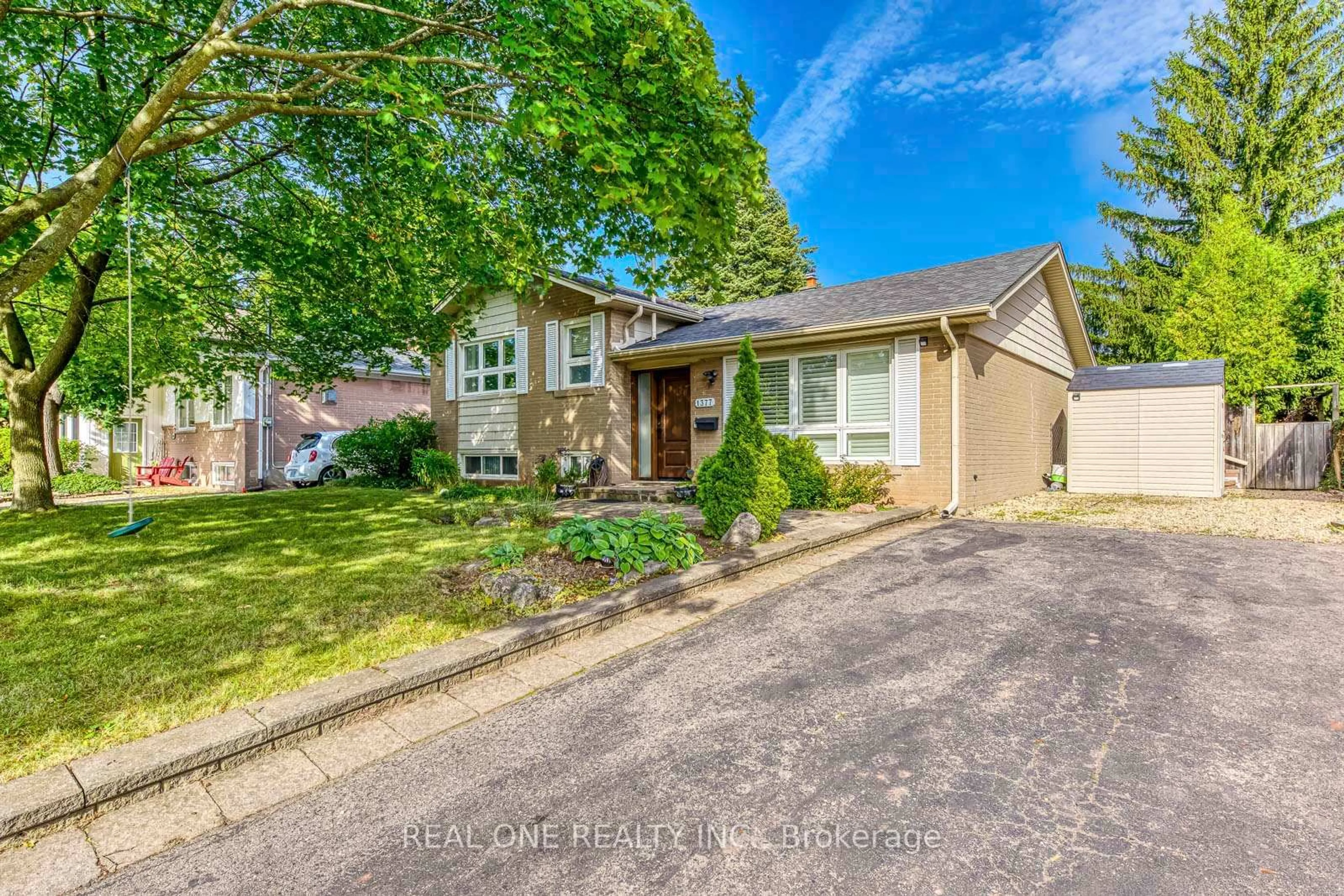 Unknown for 1377 Sheldon Ave, Oakville Ontario L6L 2P9
