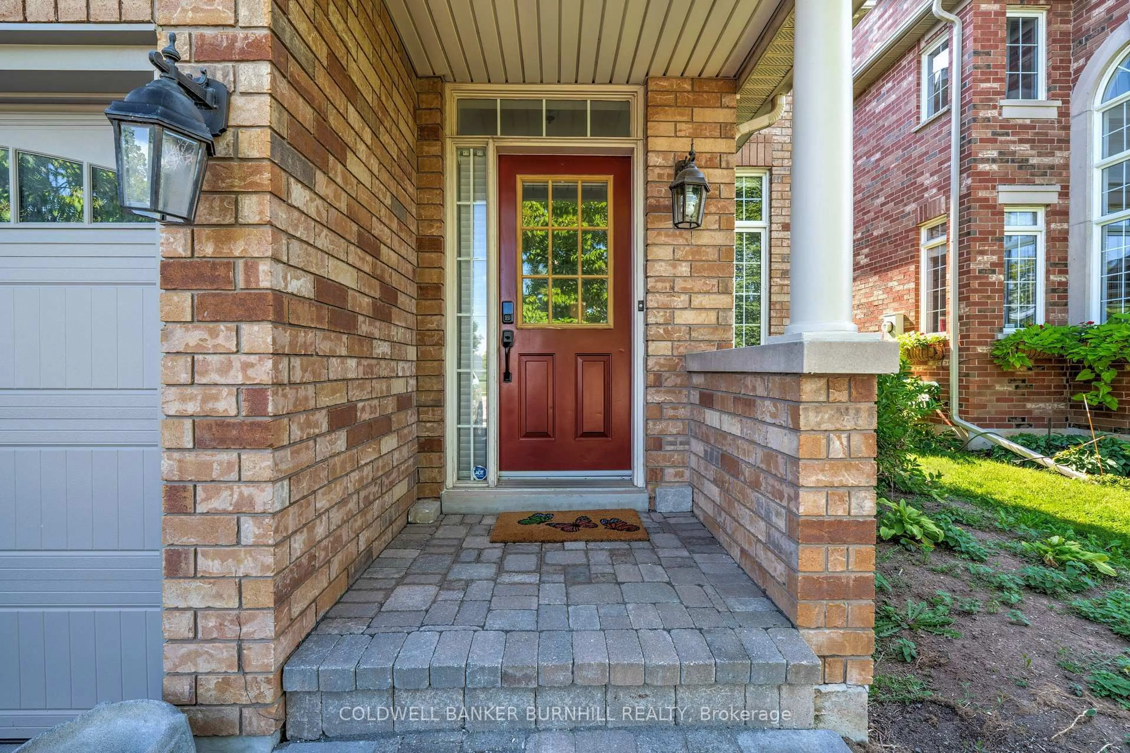 Home with brick exterior material, street for 2500 WESTOAK TRAILS Blvd, Oakville Ontario L6M 3S1