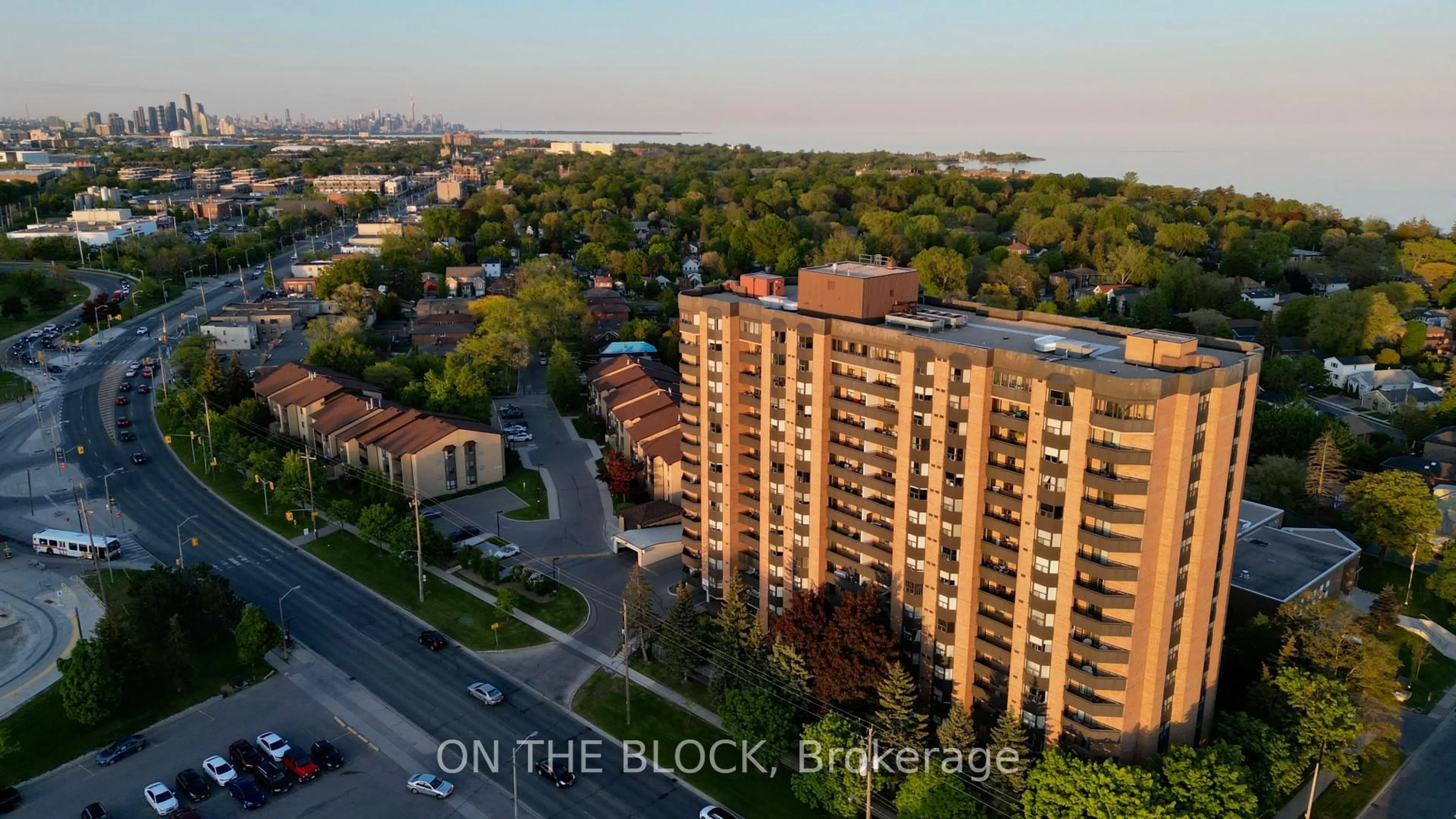 A pic from outside/outdoor area/front of a property/back of a property/a pic from drone, city buildings view from balcony for 3845 Lake Shore Blvd #506, Toronto Ontario M8W 4Y3