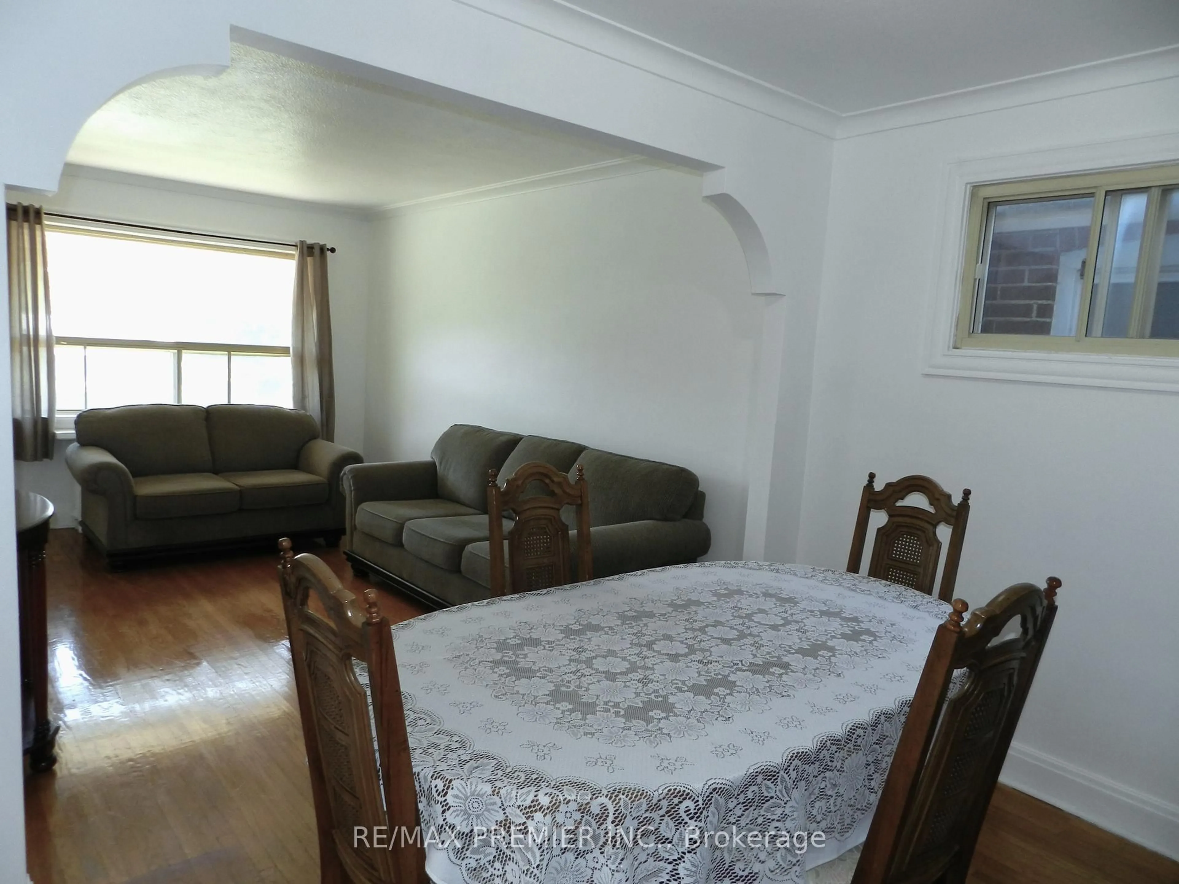 Dining room, unknown for 74 Schell Ave, Toronto Ontario M6E 2S9