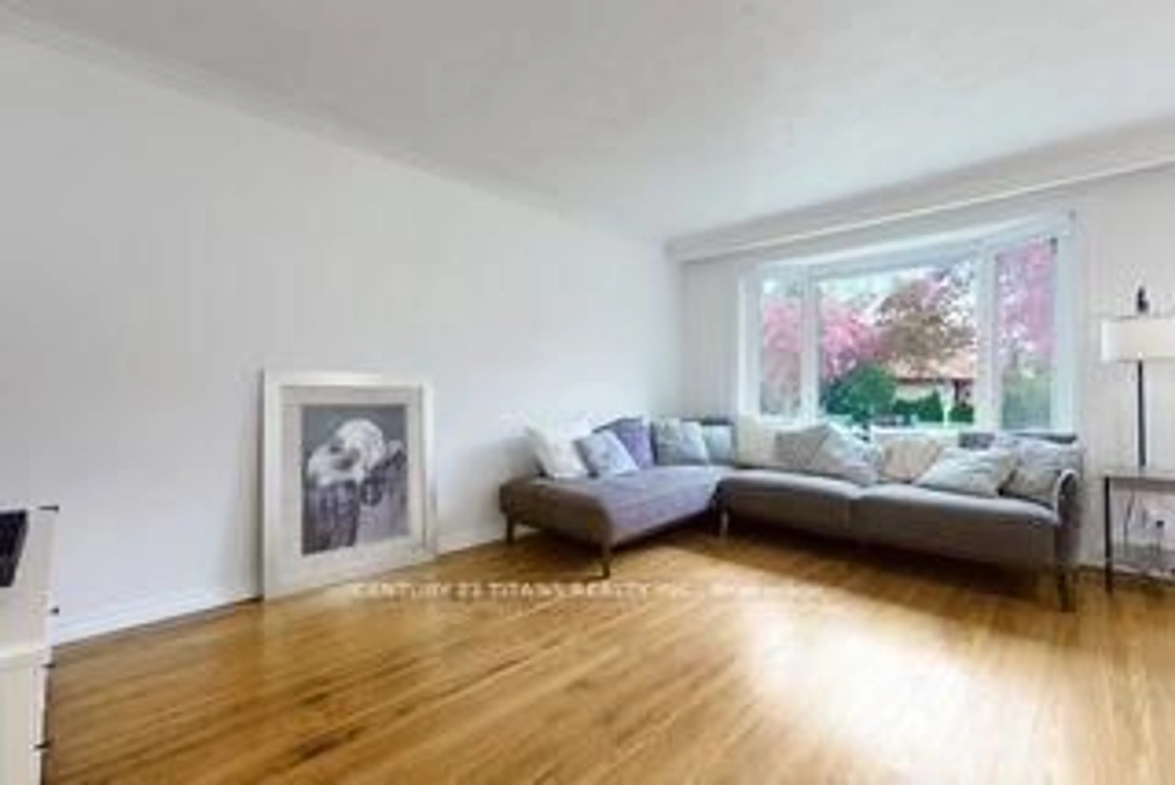 Unknown for 2335 Bostock Cres, Mississauga Ontario L5J 3S8